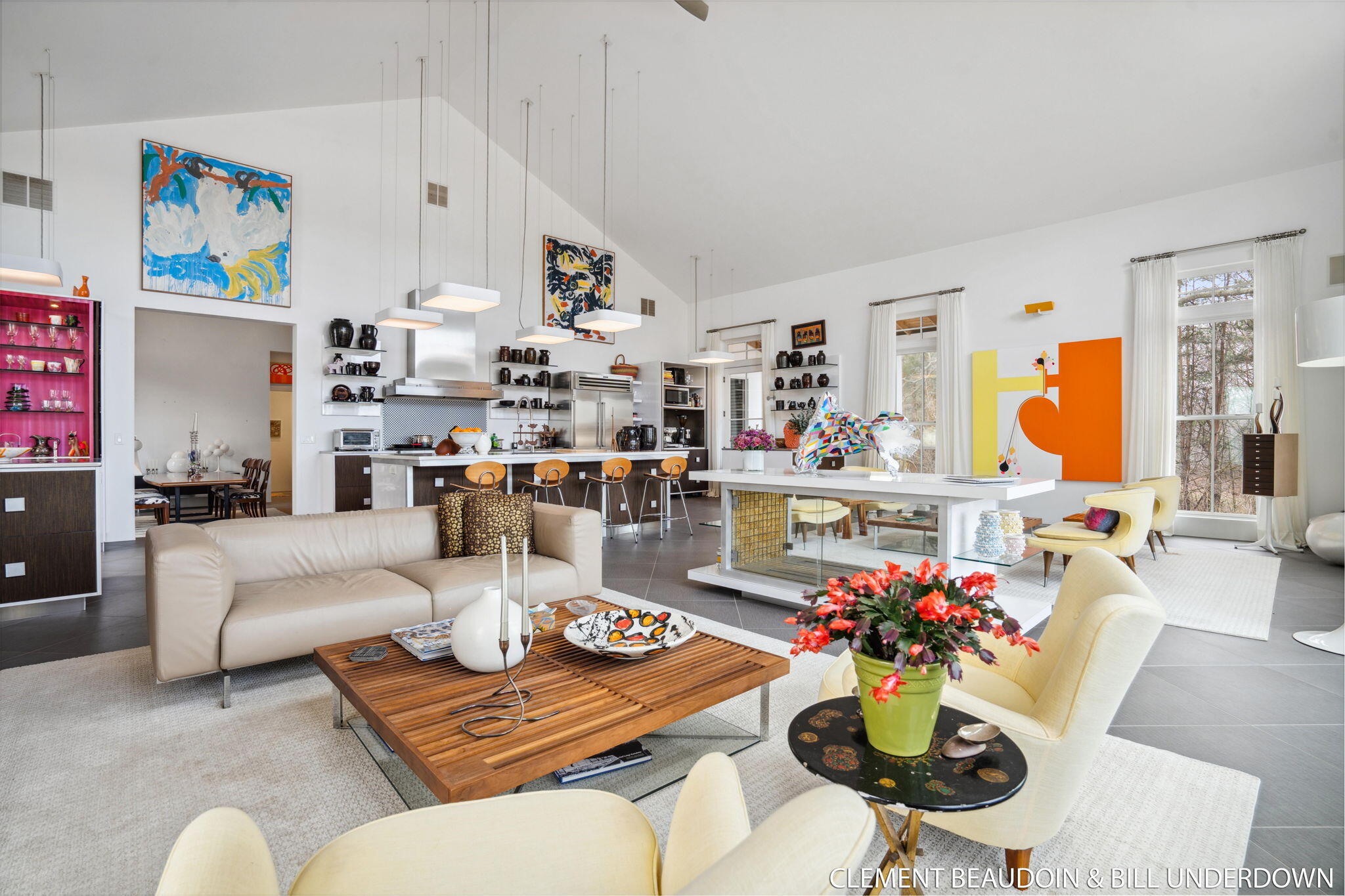 Fennville, Michigan, 49408, United States, 5 Bedrooms Bedrooms, ,7 BathroomsBathrooms,Residential,For Sale,1973707