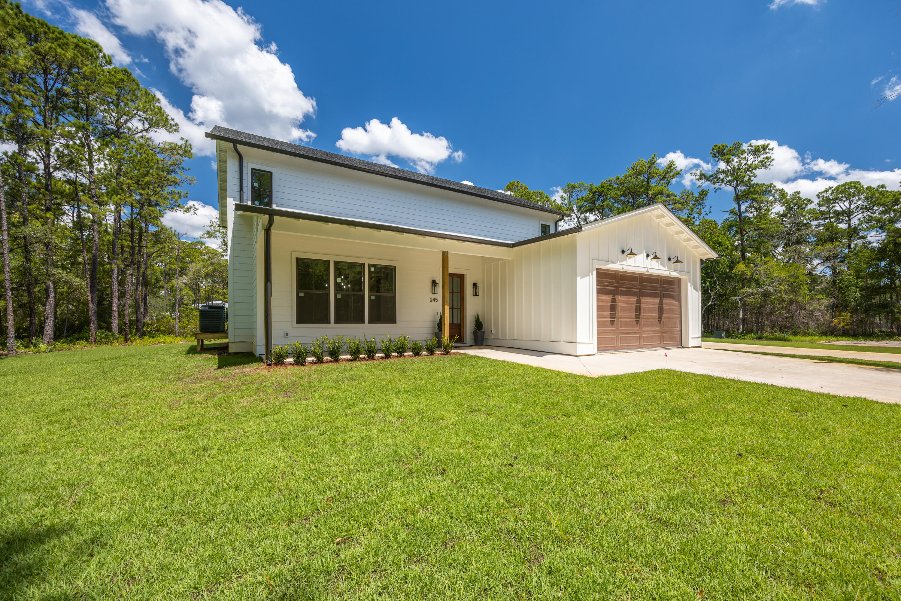Freeport, Florida, 32439, United States, 4 Bedrooms Bedrooms, ,4 BathroomsBathrooms,Residential,For Sale,1896643