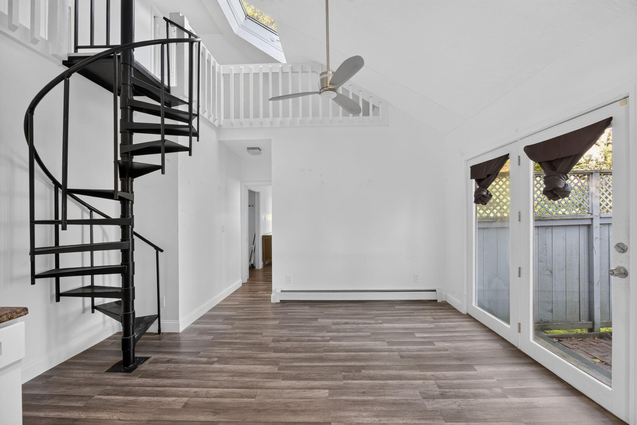  3040 Falmouth Road APT G3 - 物件實景