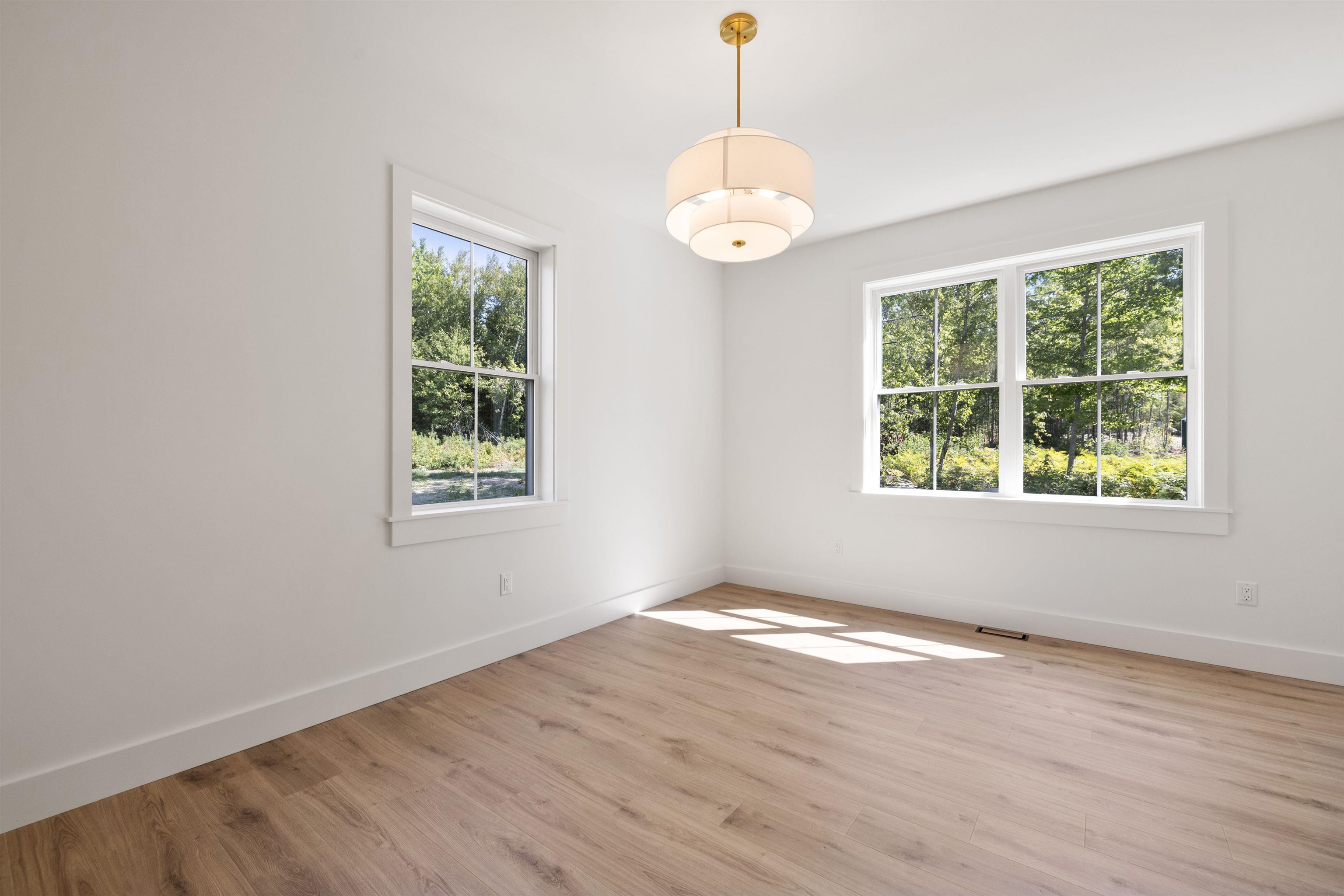 Sunapee, New Hampshire, 03782, United States, 4 Bedrooms Bedrooms, ,3 BathroomsBathrooms,Residential,For Sale,1918576