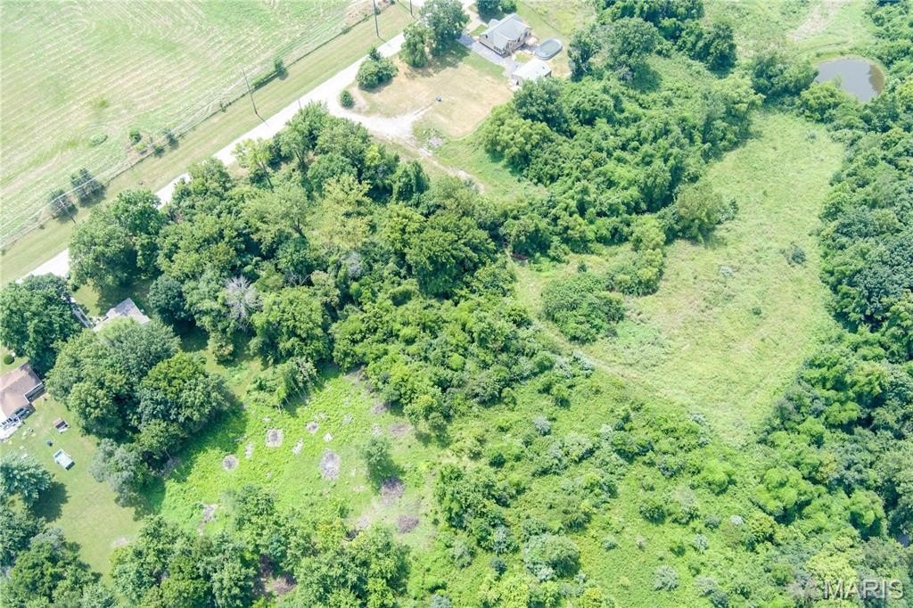 Edwardsville, Illinois, 62025, United States, 5 Bedrooms Bedrooms, ,4 BathroomsBathrooms,Residential,For Sale,1975622