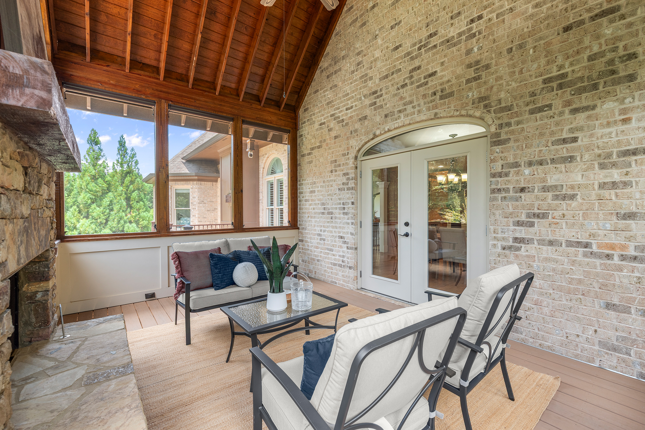  A Private Luxury Estate Set on Over One-Acre in Trinity Creek - 物件實景