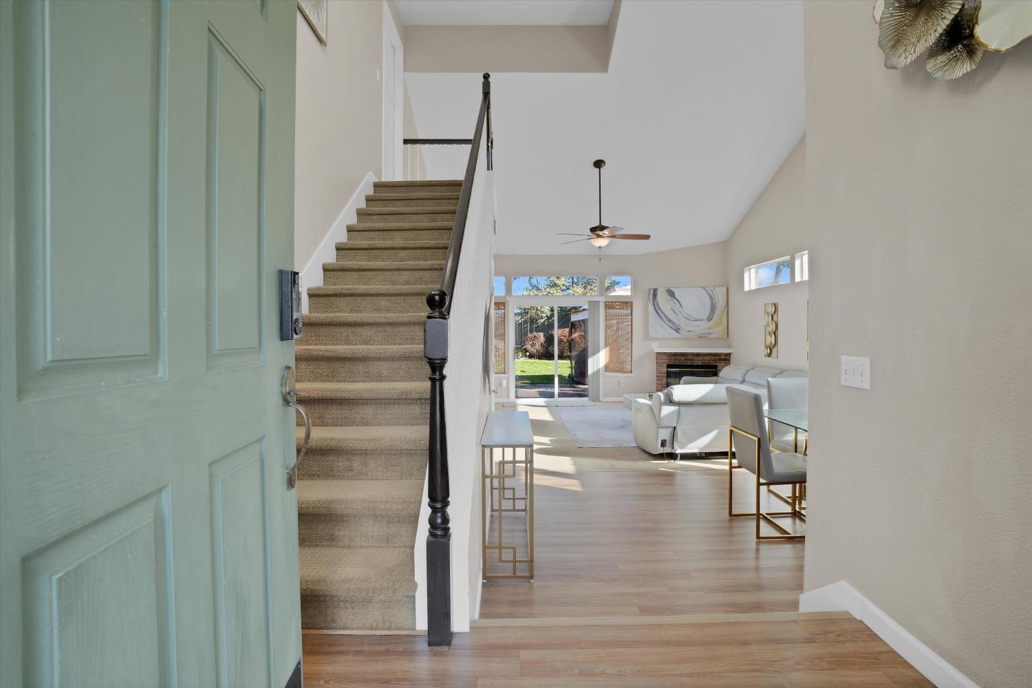 Hilmar, California, 95324, United States, 3 Bedrooms Bedrooms, ,2 BathroomsBathrooms,Residential,For Sale,1975991