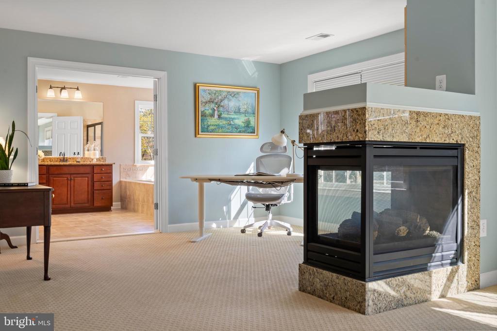 Broadlands, Virginia, 20148, United States, 5 Bedrooms Bedrooms, ,5 BathroomsBathrooms,Residential,For Sale,1977540