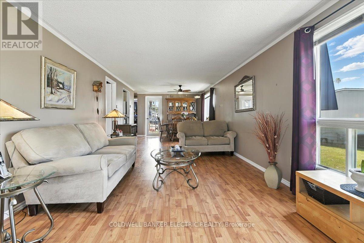 CLARINGTON (NEWCASTLE), Ontario, L1B 1A8, CA, 2 Bedrooms Bedrooms, ,1 BathroomBathrooms,Residential,For Sale,1891909