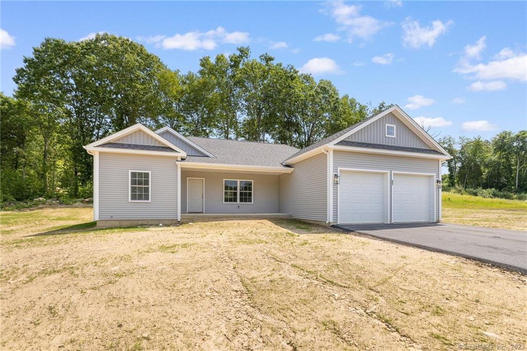 East Hampton, Connecticut, 06424, United States, 3 Bedrooms Bedrooms, ,2 BathroomsBathrooms,Residential,For Sale,1998442