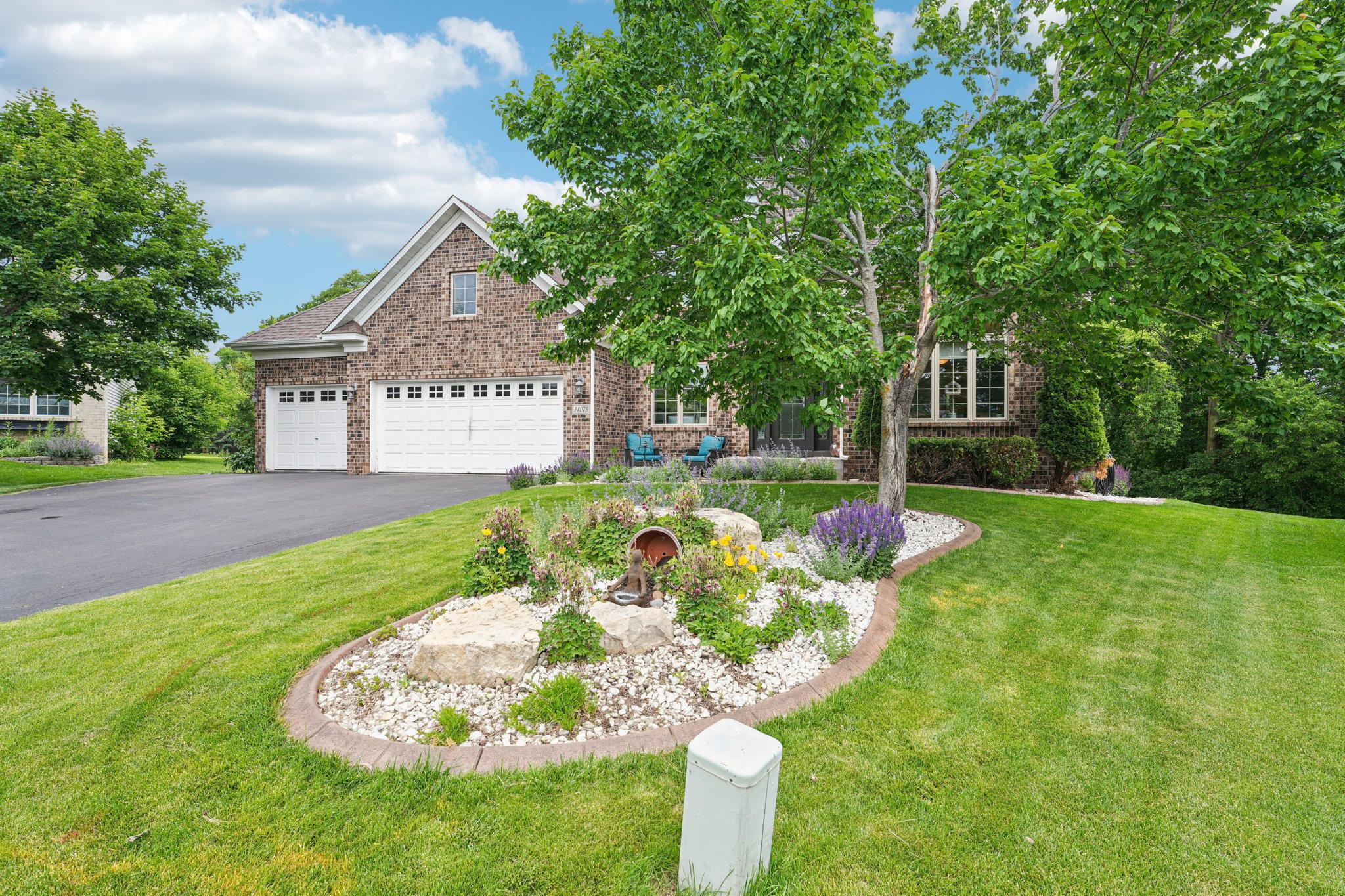 Saint Michael, Minnesota, 55376, United States, 4 Bedrooms Bedrooms, ,3 BathroomsBathrooms,Residential,For Sale,1908801