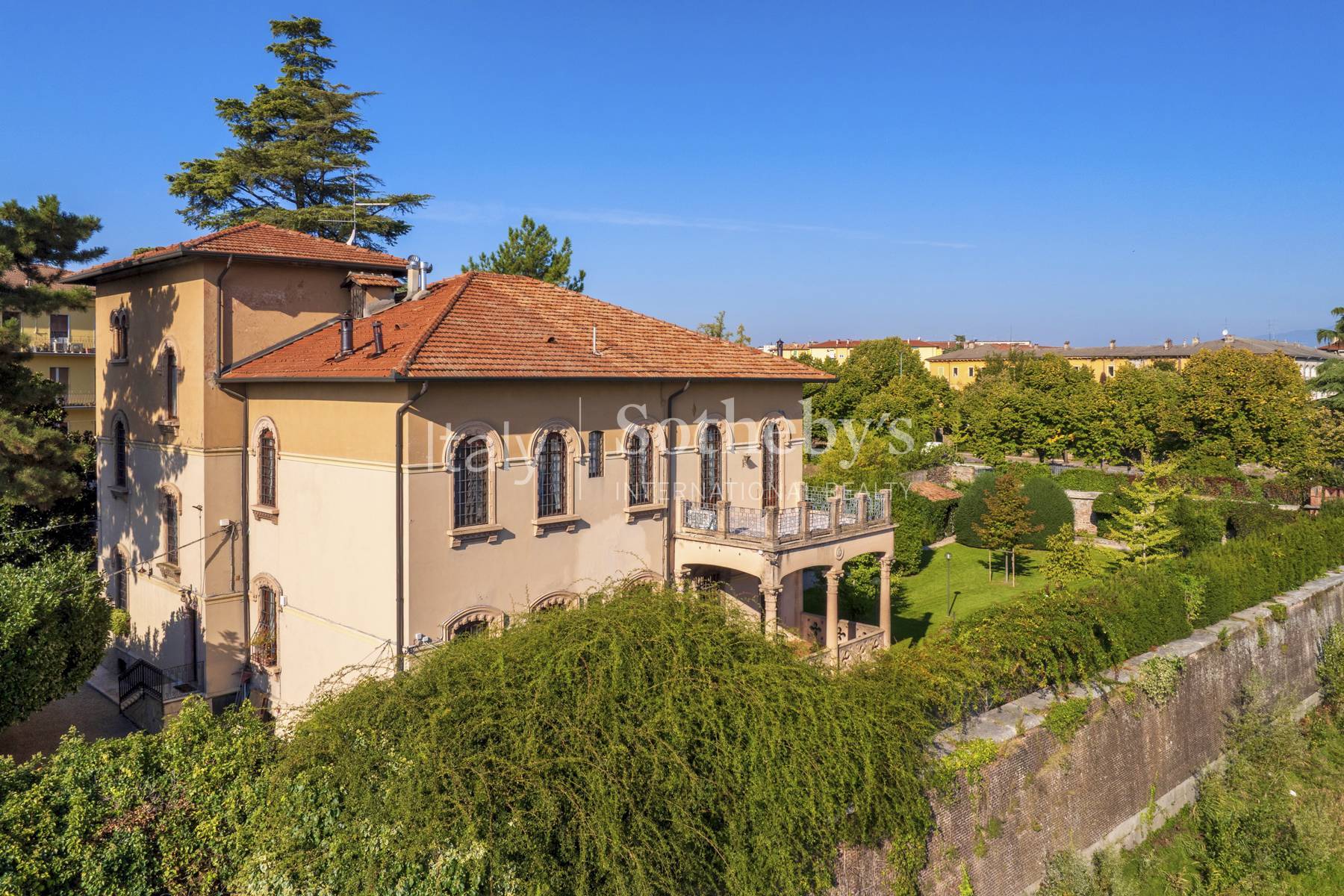  Prestigious Art Nouveau villa overlooking the Adige river - 物件實景