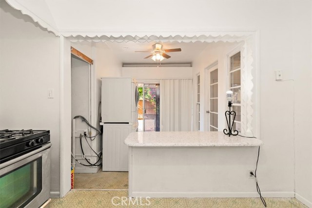 Van Nuys, California, 91401, United States, 3 Bedrooms Bedrooms, ,1 BathroomBathrooms,Residential,For Sale,2005307