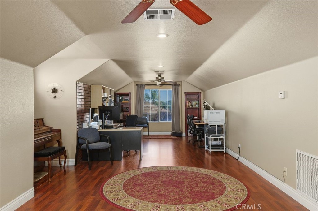 Murrieta, California, 92563, United States, 4 Bedrooms Bedrooms, ,4 BathroomsBathrooms,Residential,For Sale,1829375