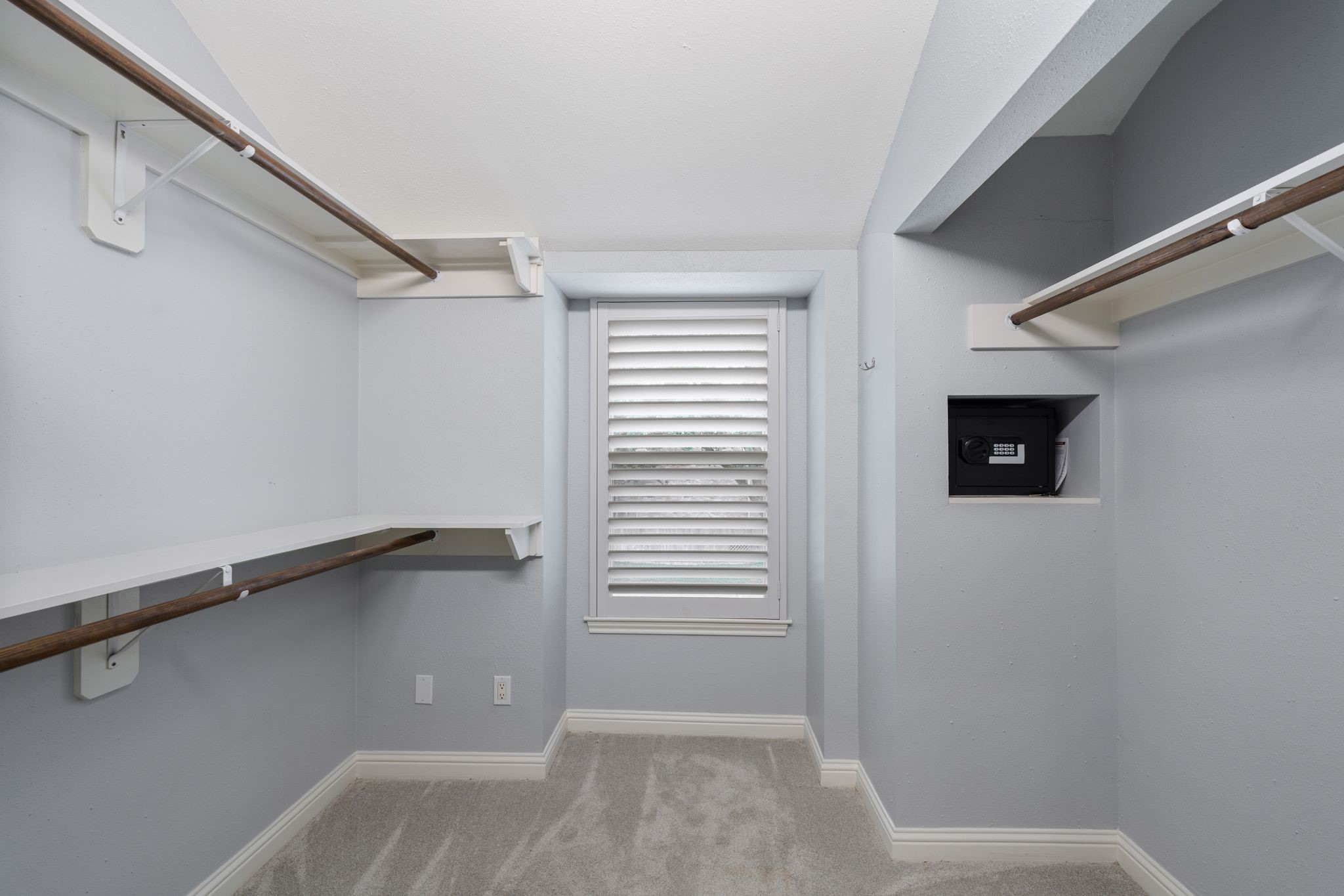  5913 Sugar Hill Drive #225 - 物件實景