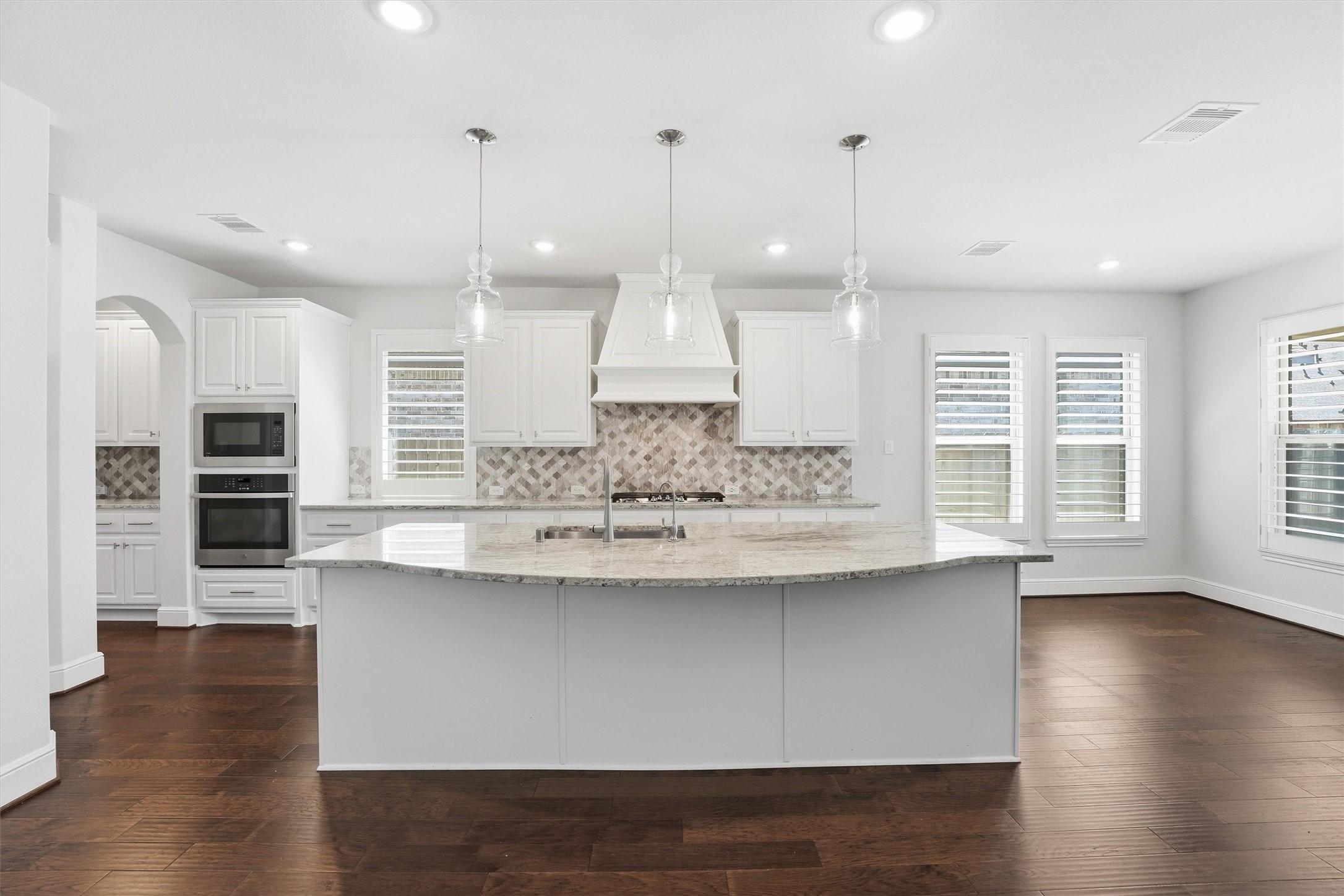  18011 Zagranski Cedar - 物件實景