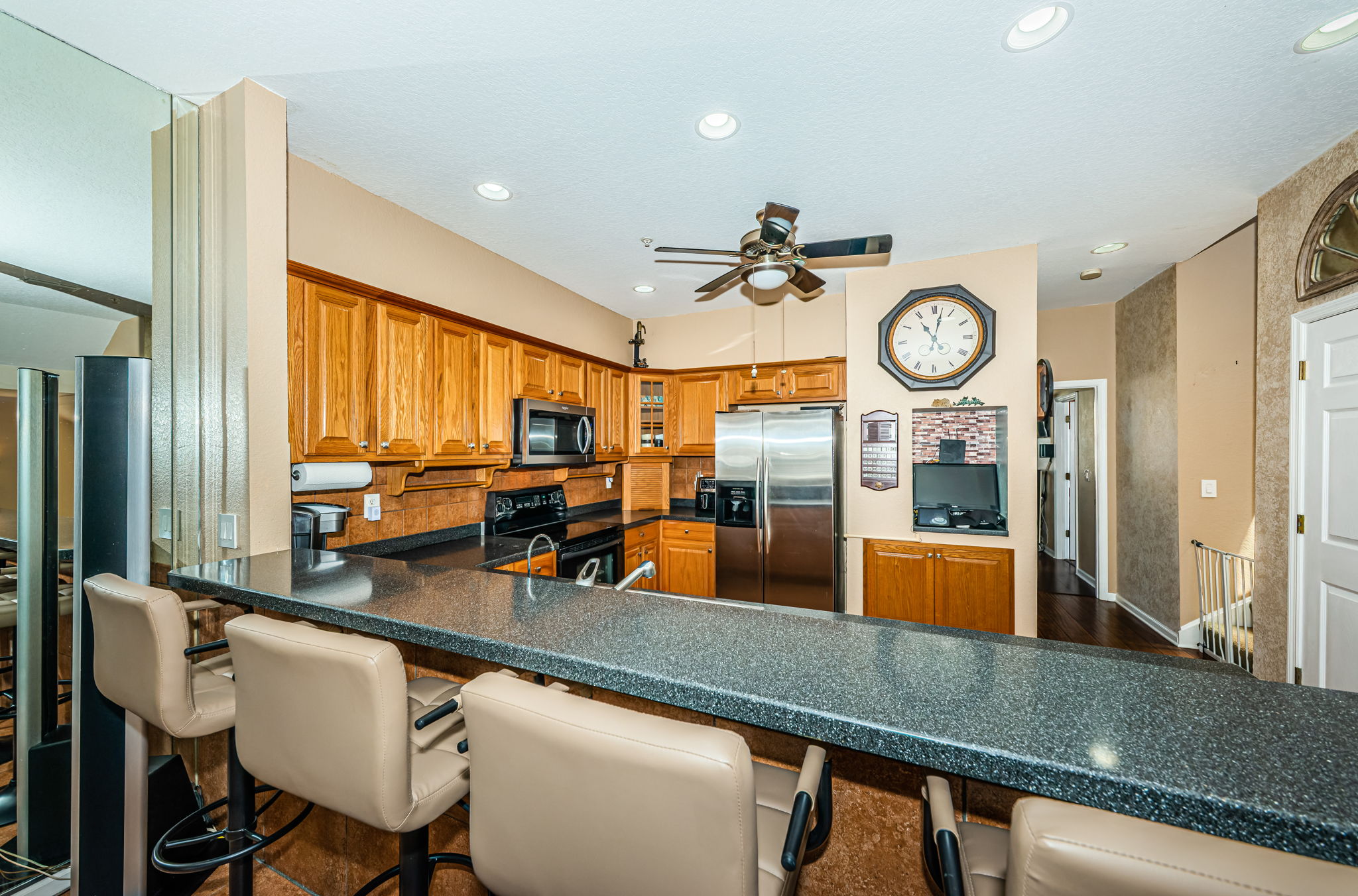 Treasure Island, Florida, 33706, United States, 3 Bedrooms Bedrooms, ,3 BathroomsBathrooms,Residential,For Sale,1981645