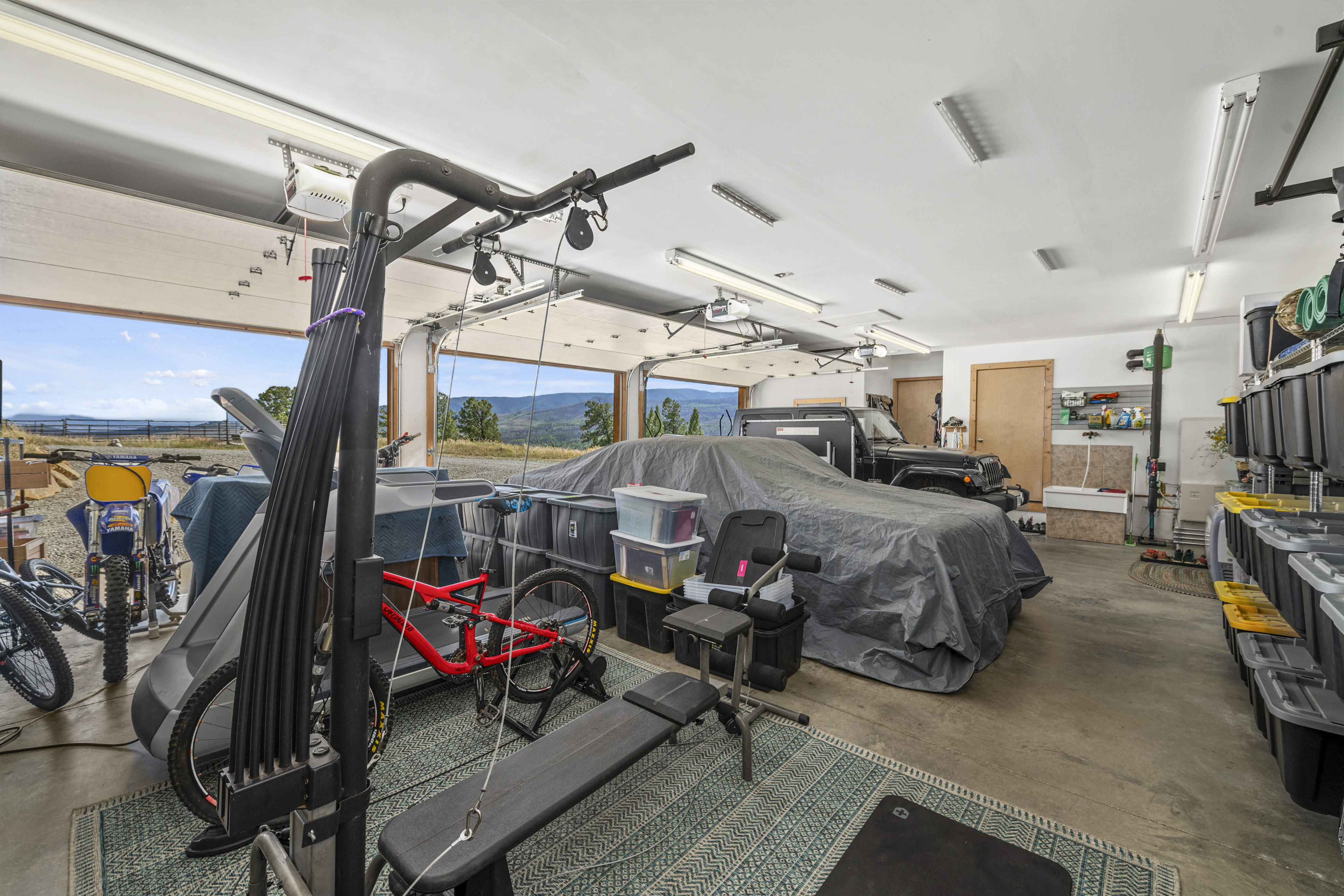  A True Colorado Legacy Property on 35 Acres - 物件實景