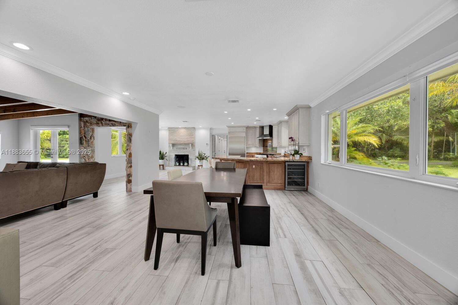 Miami, Florida, 33173, United States, 4 Bedrooms Bedrooms, ,2 BathroomsBathrooms,Residential,For Sale,1986231