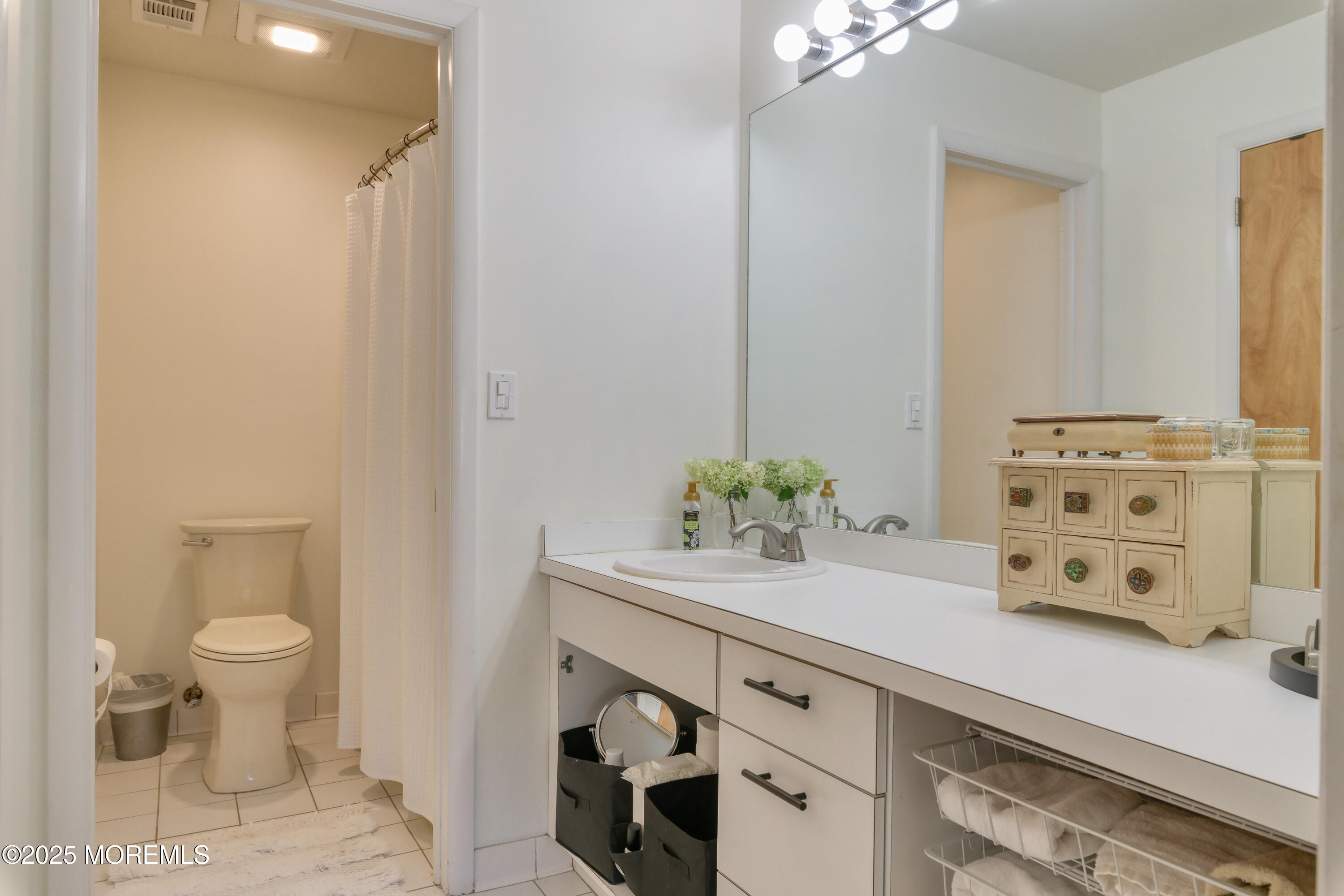Point Pleasant, New Jersey, 08742, United States, 2 Bedrooms Bedrooms, ,2 BathroomsBathrooms,Residential,For Sale,1932657