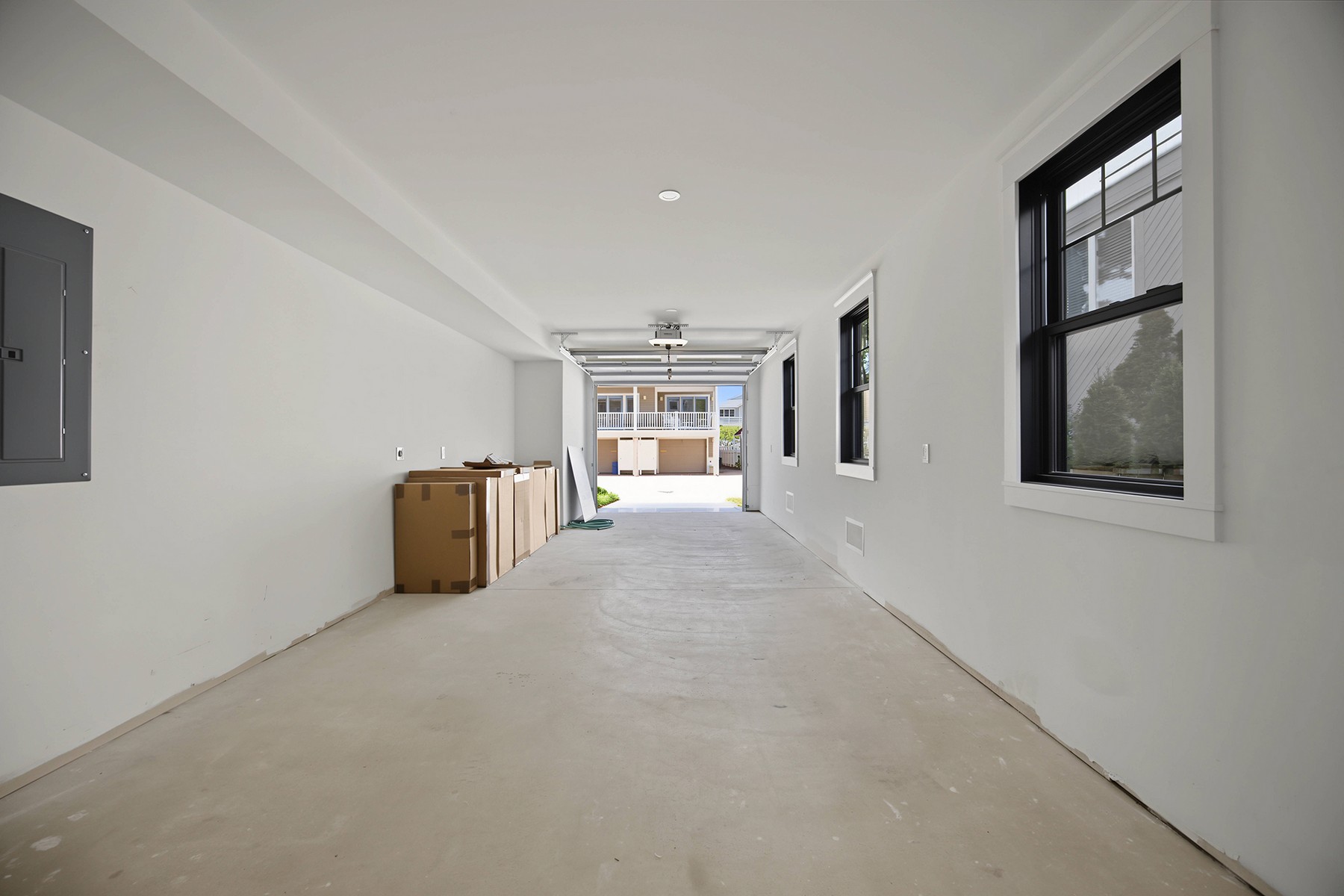  2904 Wesley Avenue Unit 1 - 物件實景