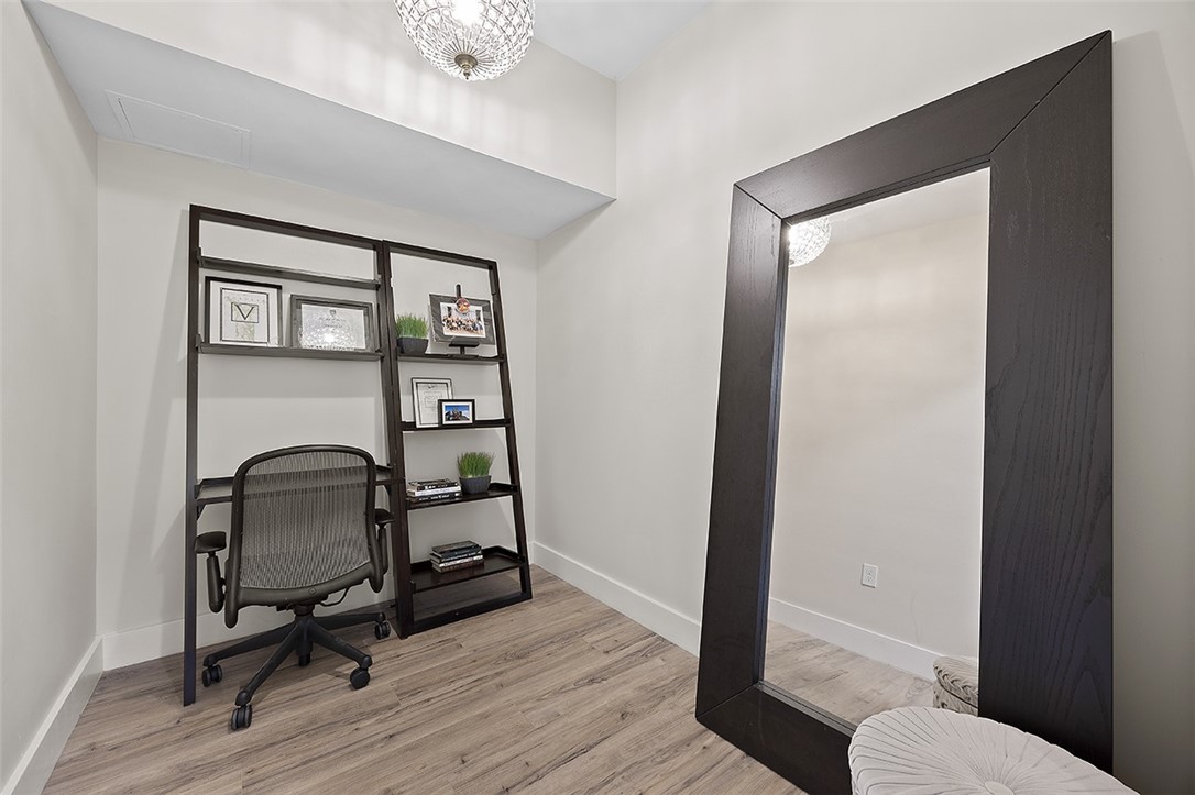 Lawrenceville, Pennsylvania, 15201, United States, 2 Bedrooms Bedrooms, ,2 BathroomsBathrooms,Residential,For Sale,1960750