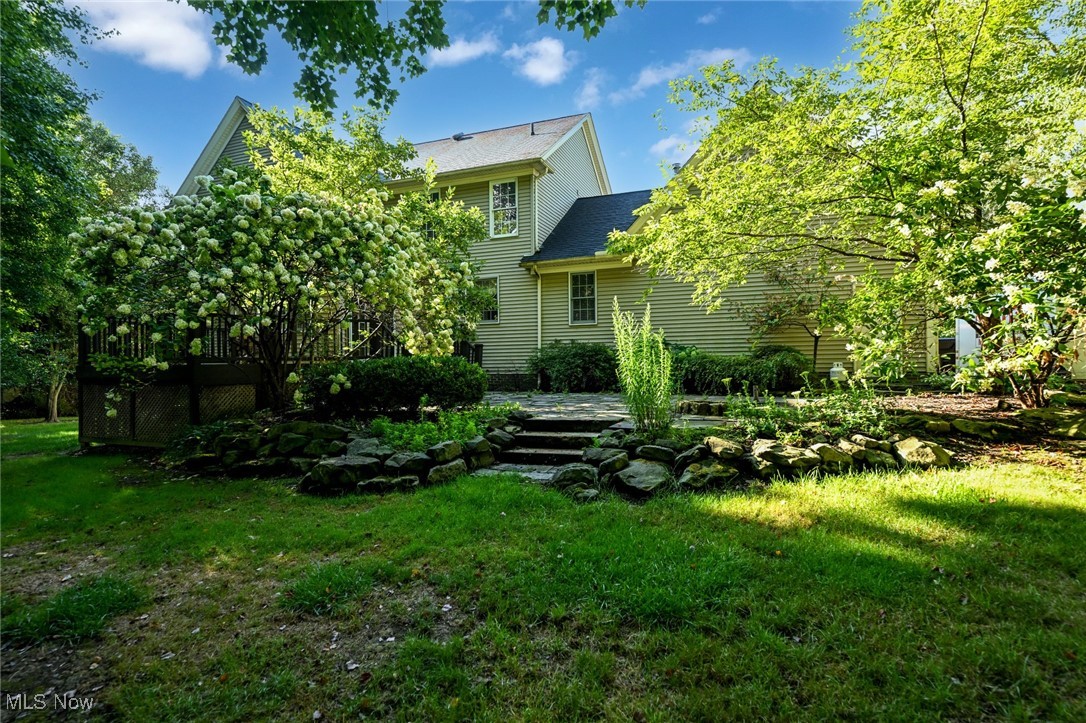 Aurora, Ohio, 44202, United States, 4 Bedrooms Bedrooms, ,4 BathroomsBathrooms,Residential,For Sale,1932632