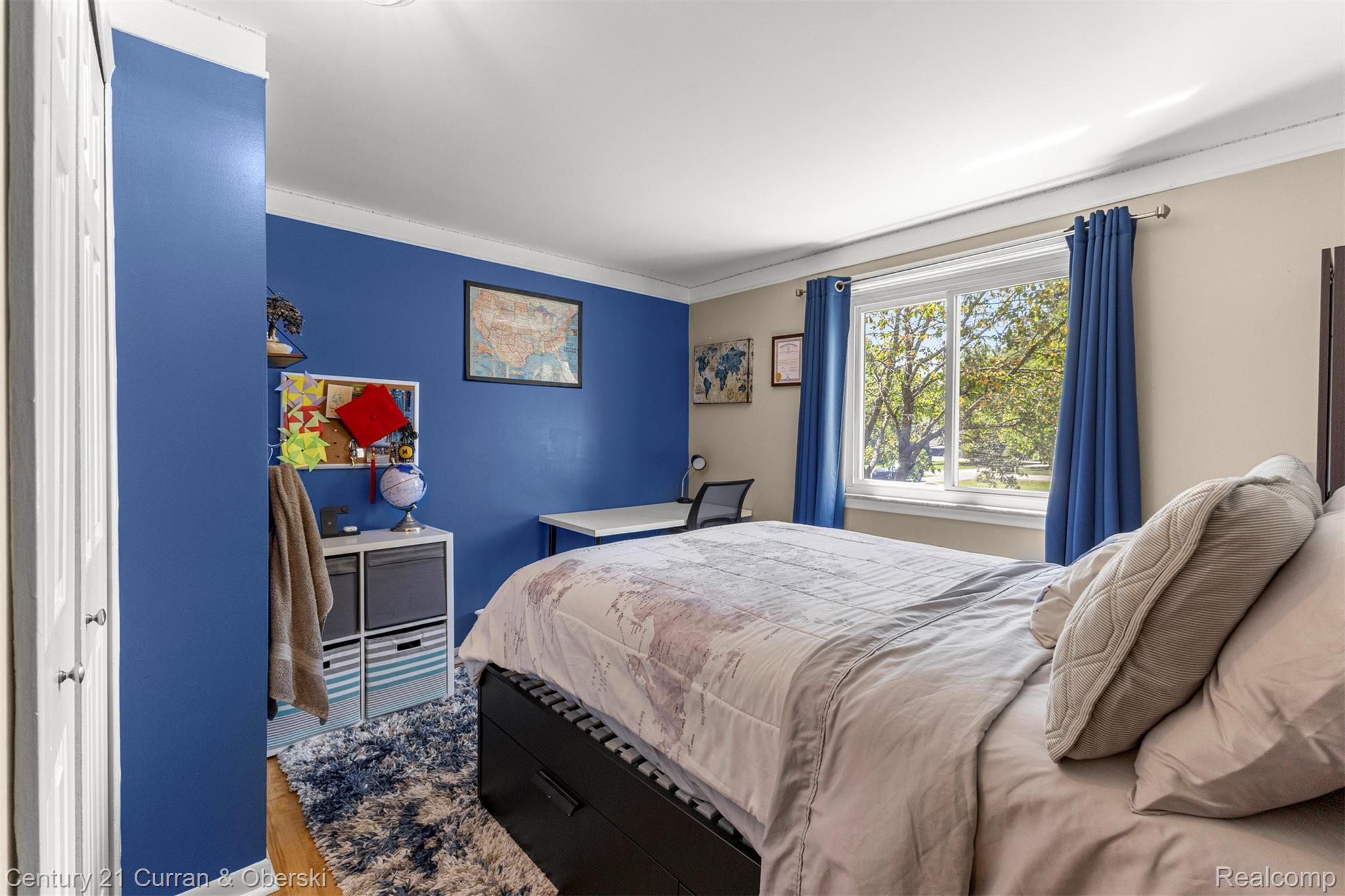 Canton Charter Township, Michigan, 48188, United States, 5 Bedrooms Bedrooms, ,3 BathroomsBathrooms,Residential,For Sale,1904333