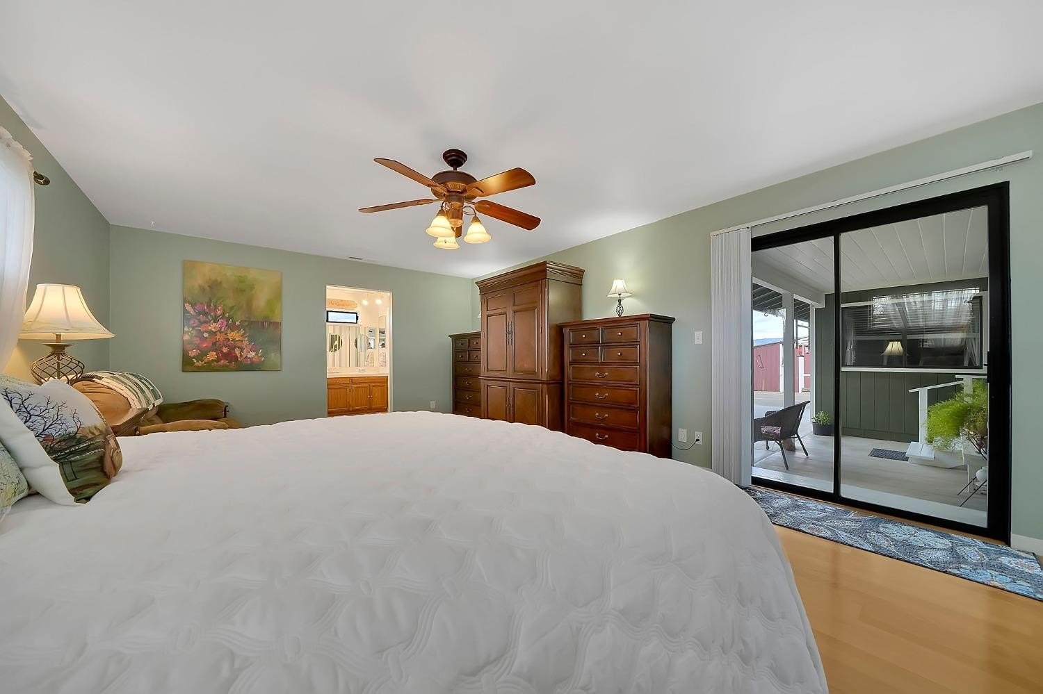 Valley Springs, California, 95252, United States, 5 Bedrooms Bedrooms, ,4 BathroomsBathrooms,Residential,For Sale,1724750