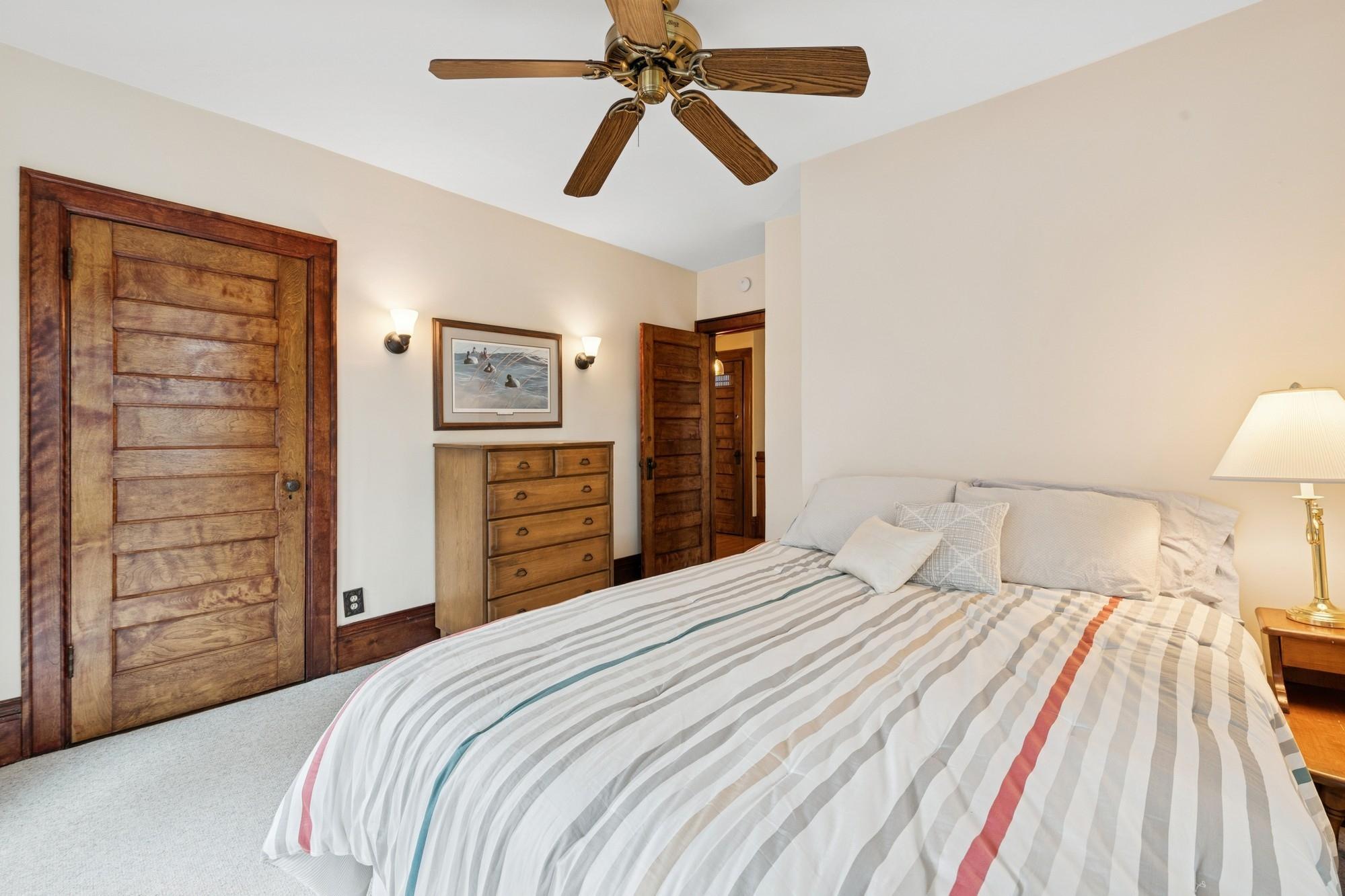 Minneapolis, Minnesota, 55408, United States, 4 Bedrooms Bedrooms, ,2 BathroomsBathrooms,Residential,For Sale,1919825