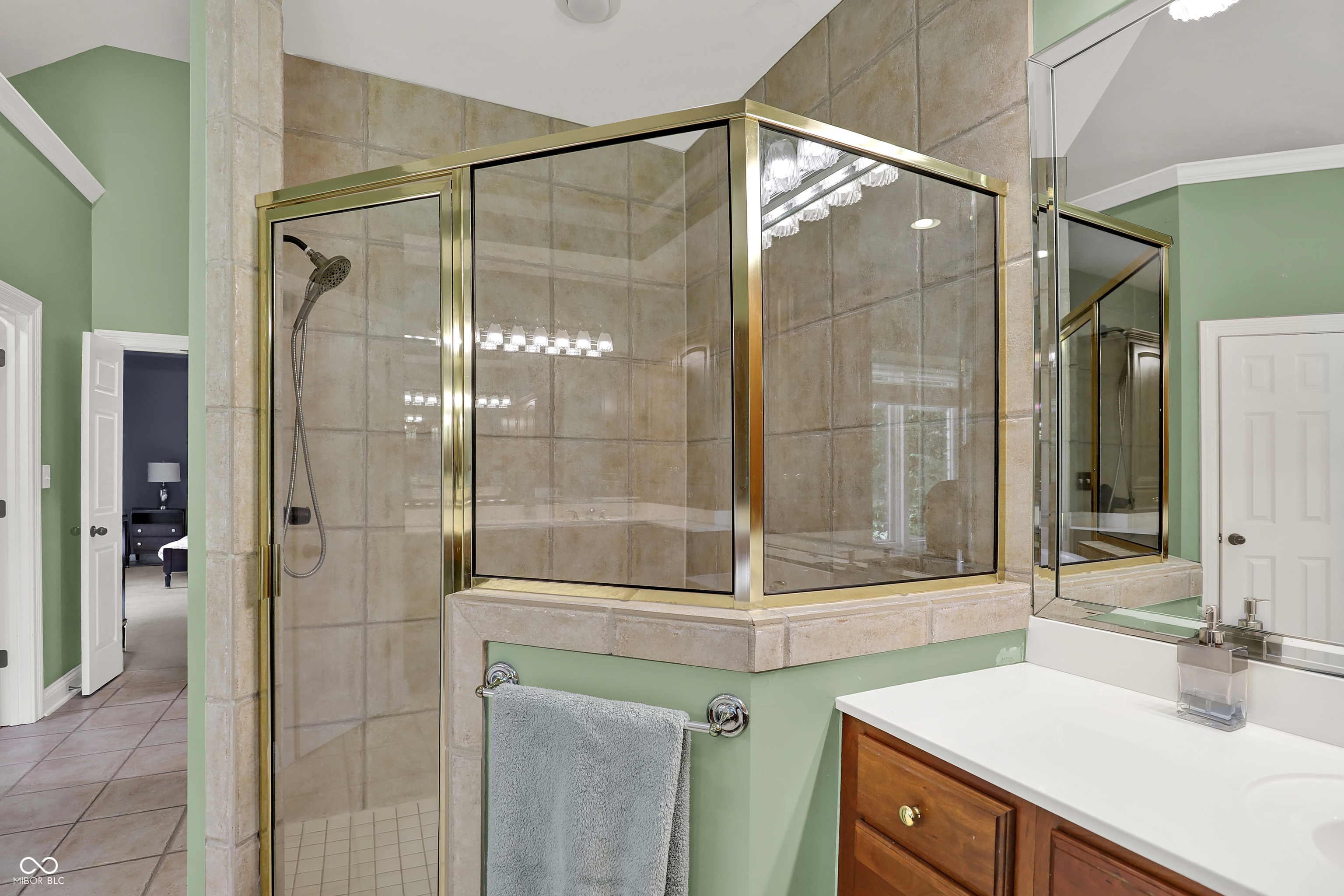 Zionsville, Indiana, 46077, United States, 5 Bedrooms Bedrooms, ,5 BathroomsBathrooms,Residential,For Sale,1978641