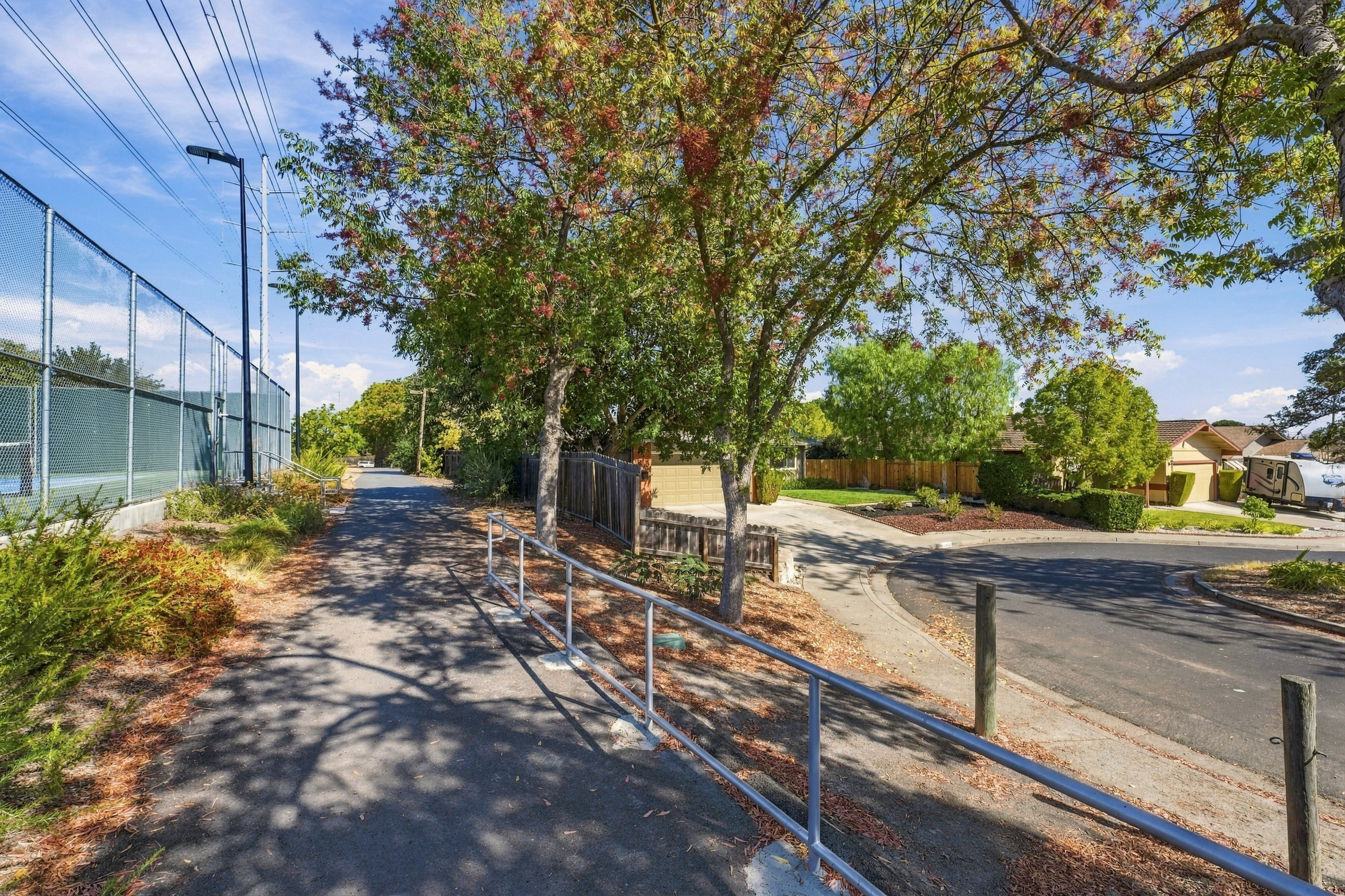  1804 Glacier Court, Martinez, CA 94553 - 物件實景
