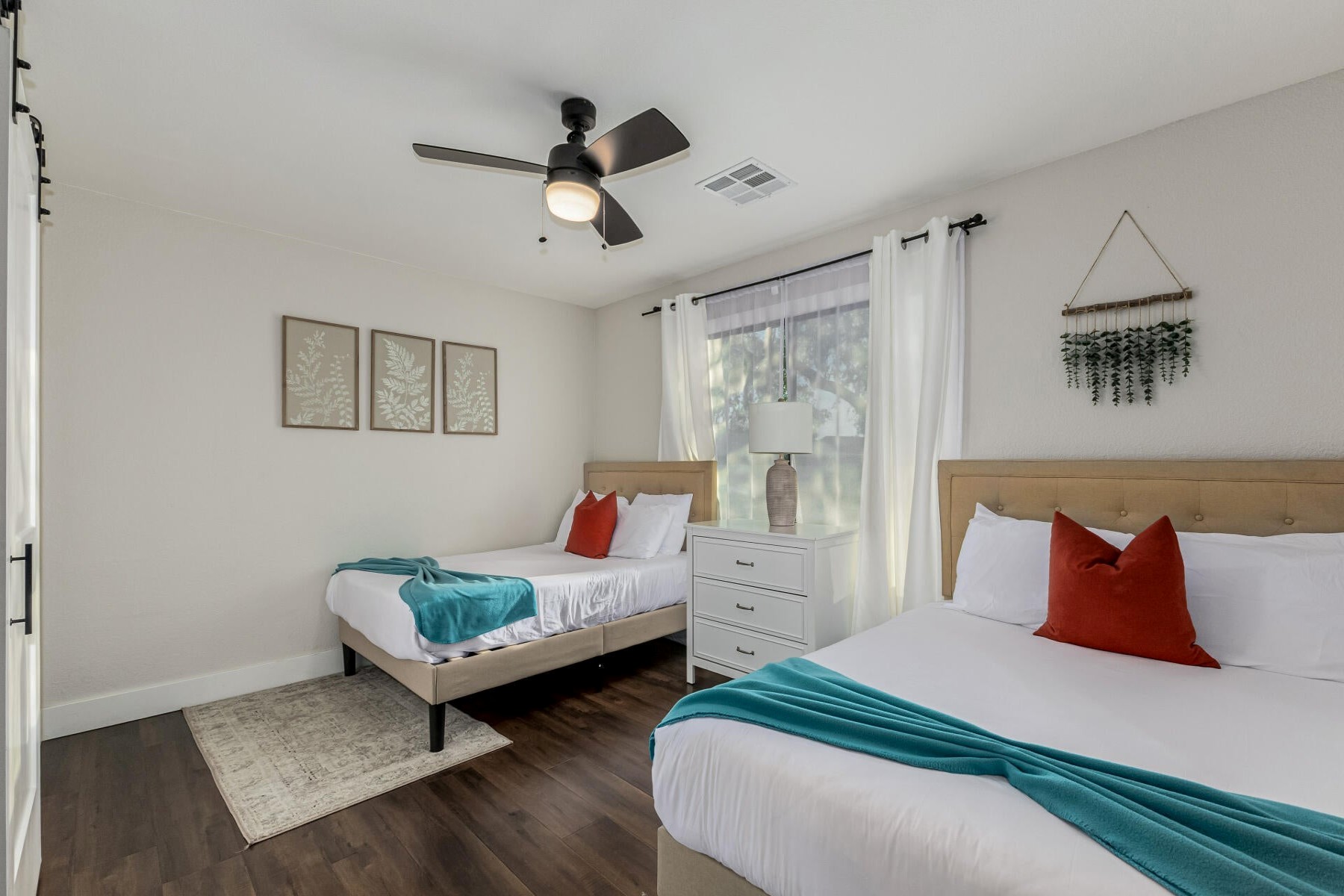  2407 S Allred Drive, Tempe, AZ 85282 - 物件實景