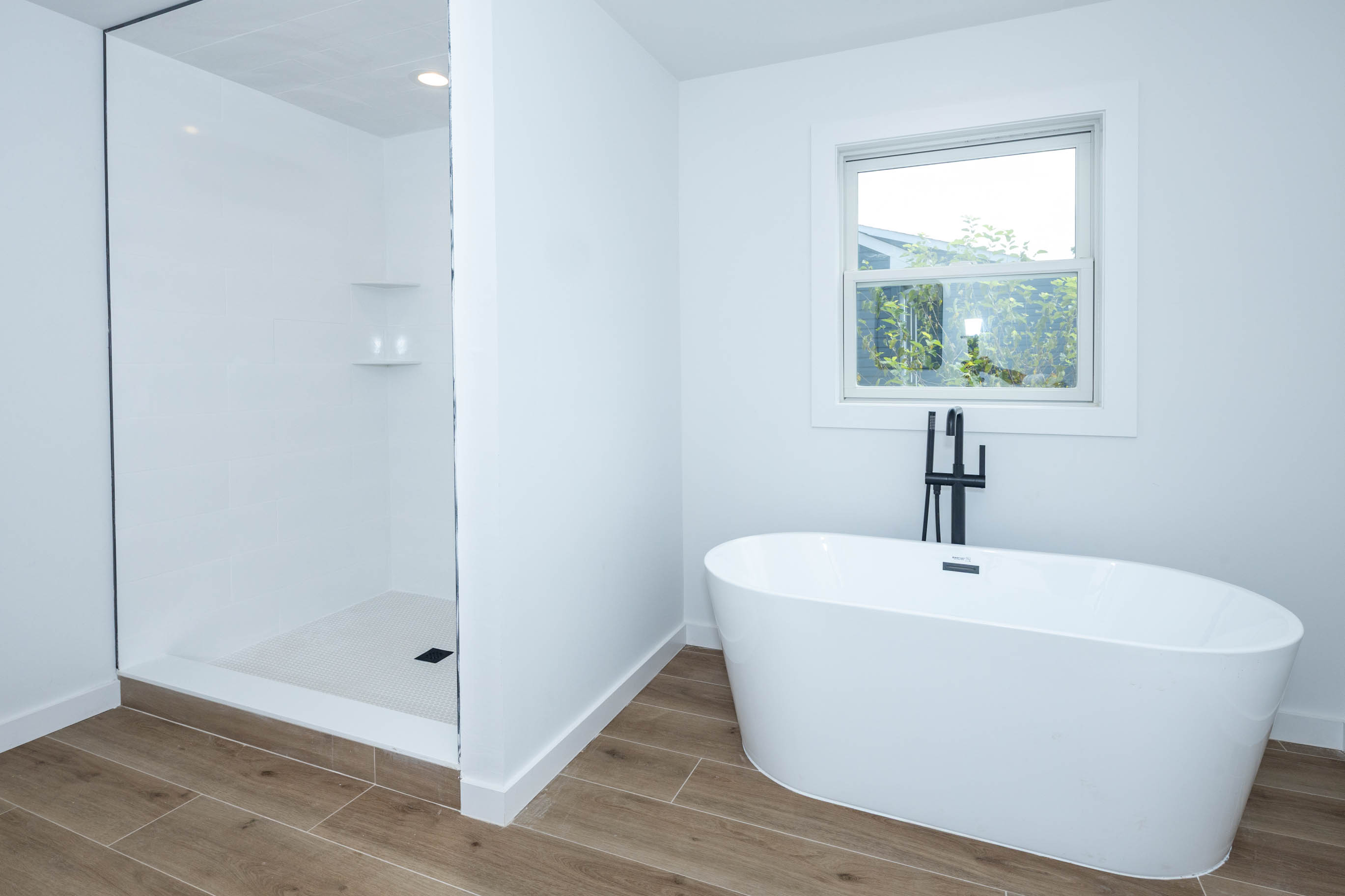 Edison, New Jersey, 08817, United States, 5 Bedrooms Bedrooms, ,4 BathroomsBathrooms,Residential,For Sale,1943601