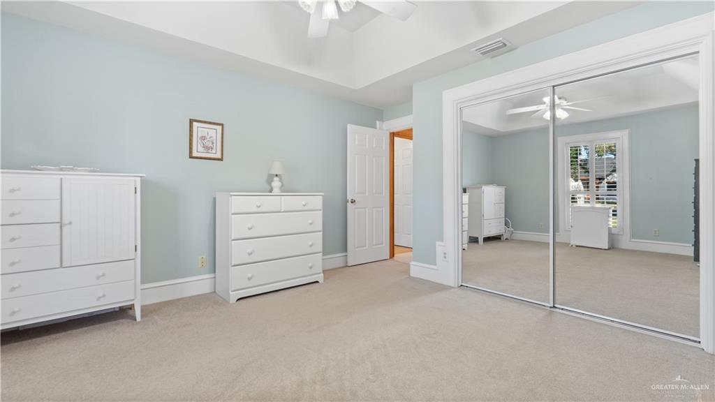 Edinburg, Texas, 78539, United States, 5 Bedrooms Bedrooms, ,5 BathroomsBathrooms,Residential,For Sale,2002025