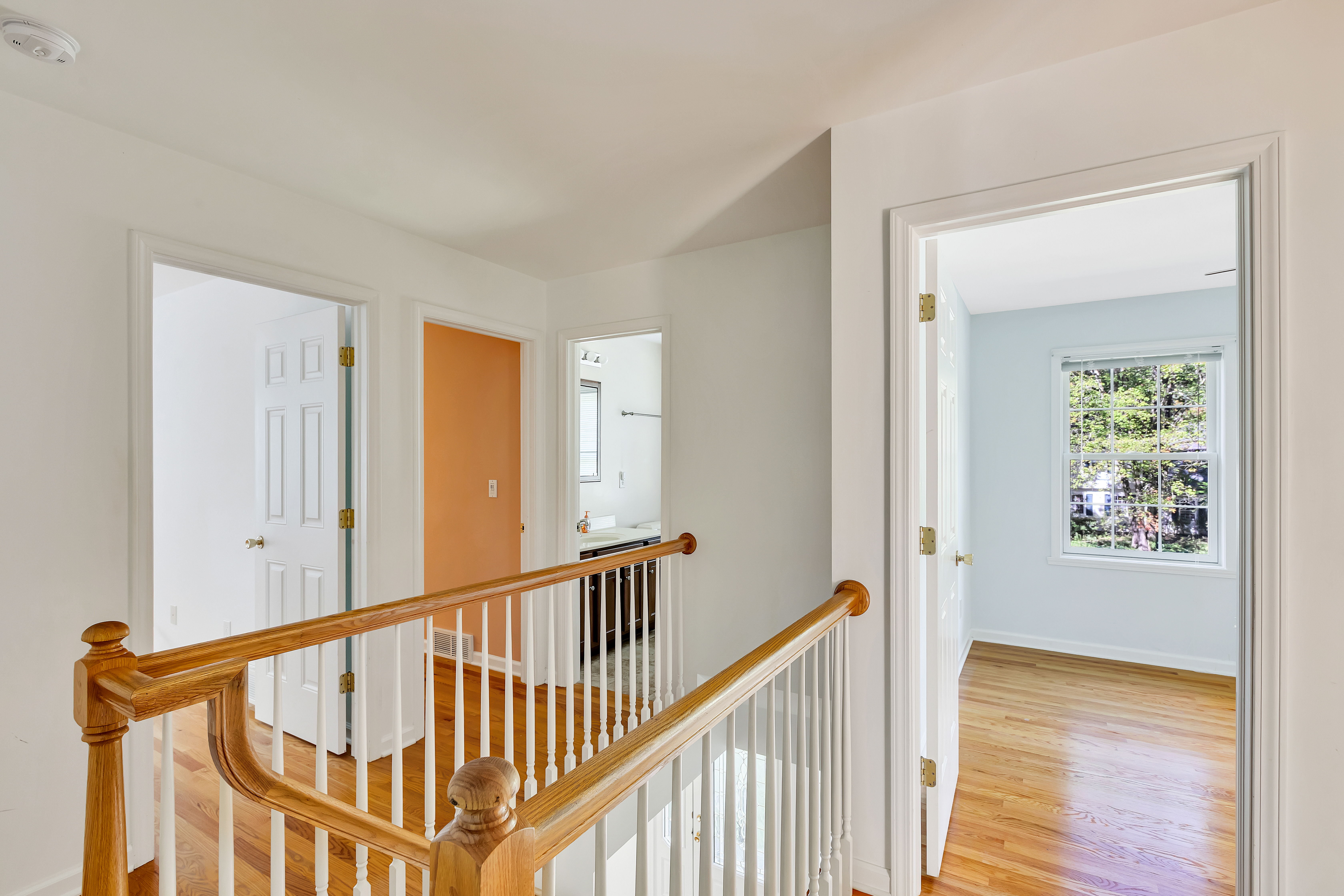  34 Darnley Greene, Bethlehem, NY, 12054 - 物件實景