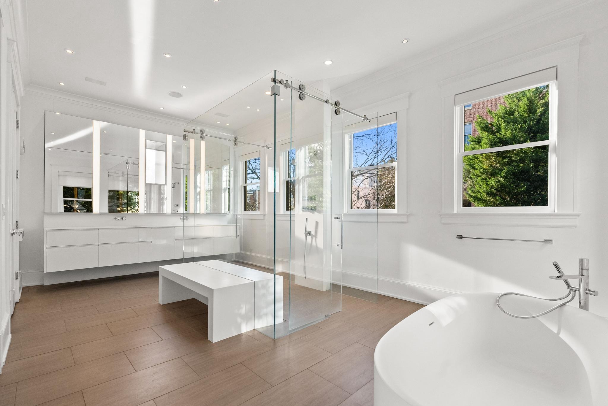  2107 Wyoming Avenue NW, Washington, DC, 20008 - 物件實景