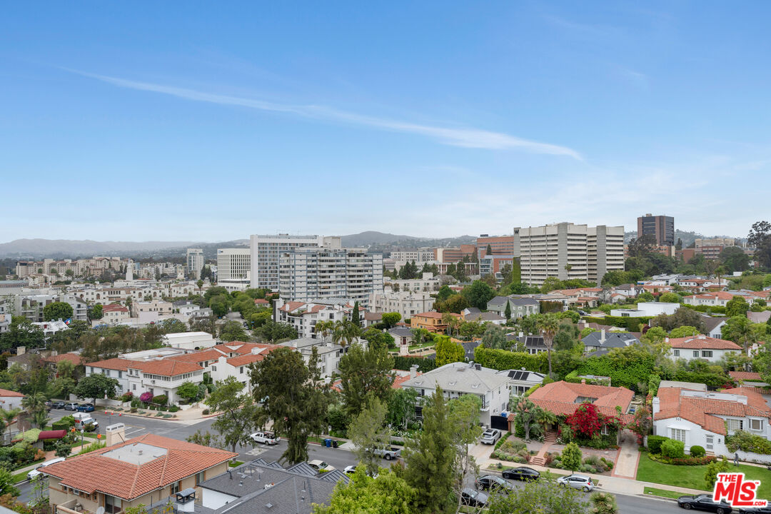 Los Angeles, California, 90024, United States, 3 Bedrooms Bedrooms, ,1 BathroomBathrooms,Residential,For Sale,1819230