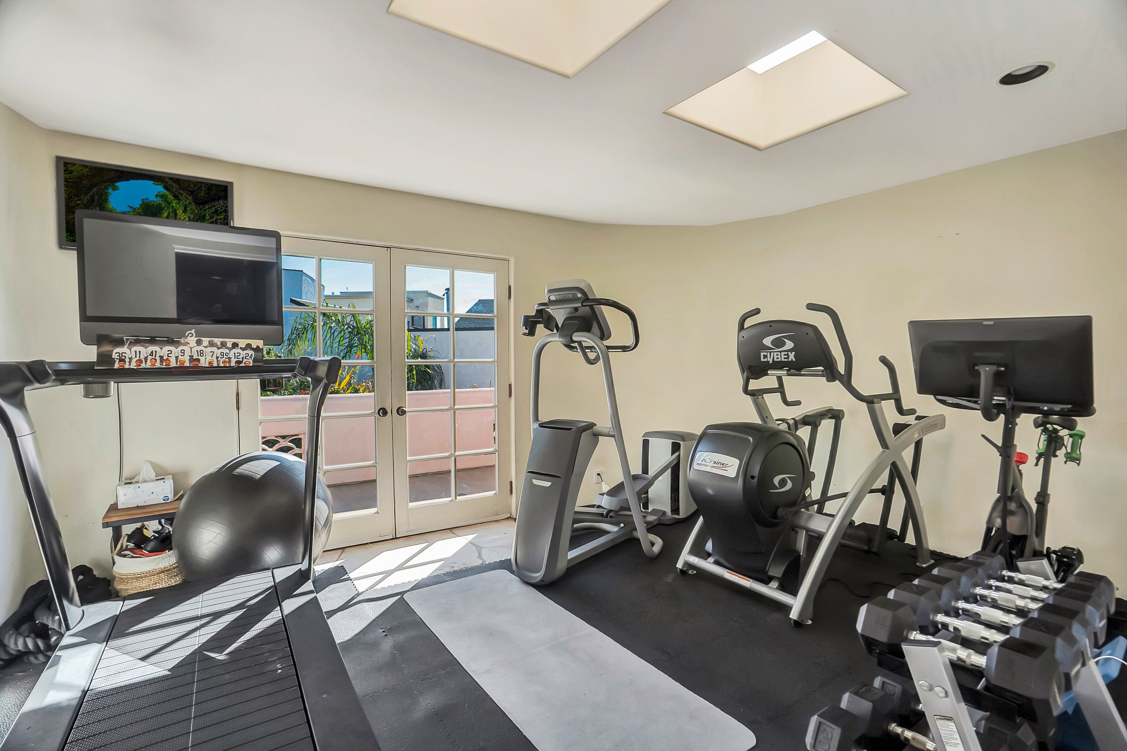  2915 Valmere Dr - 物件實景