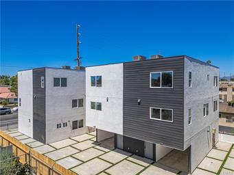 Van Nuys, California, 91405, United States, 11 Bedrooms Bedrooms, ,Residential,For Sale,1763615