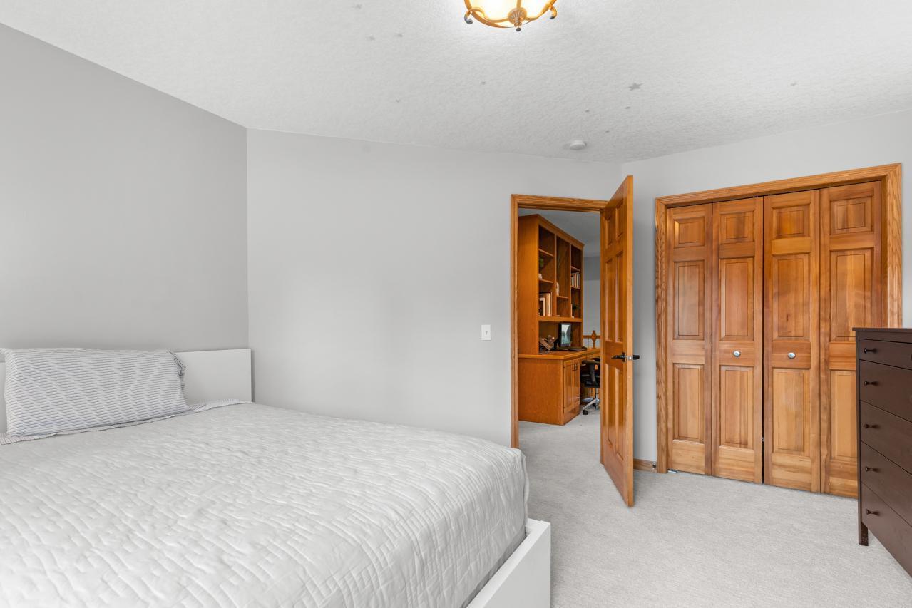 Chanhassen, Minnesota, 55317, United States, 5 Bedrooms Bedrooms, ,3 BathroomsBathrooms,Residential,For Sale,1926226