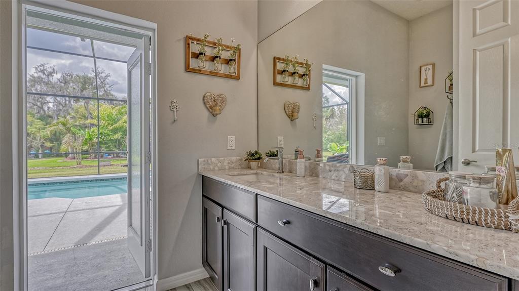 Parrish, Florida, 34219, United States, 4 Bedrooms Bedrooms, ,4 BathroomsBathrooms,Residential,For Sale,1960879