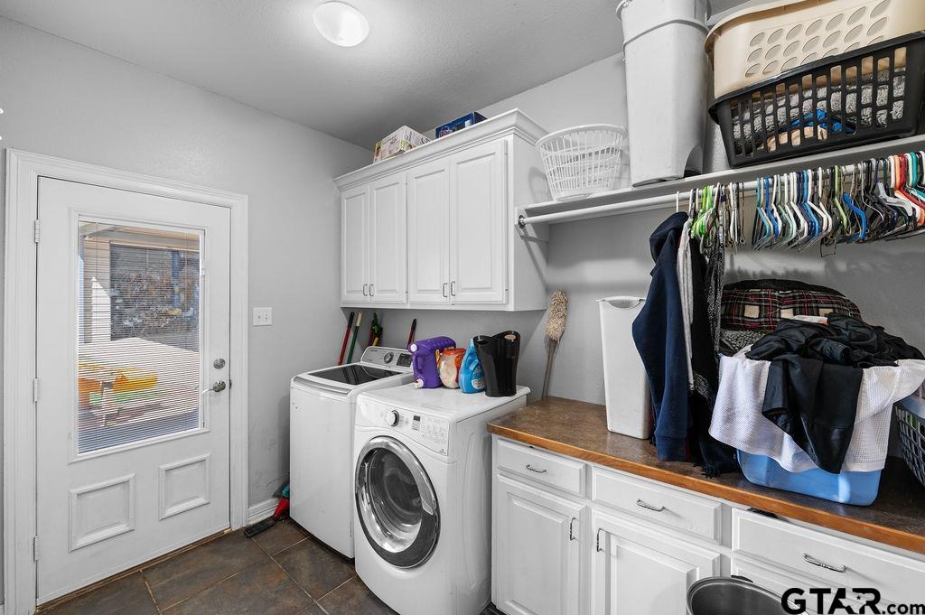 Winona, Texas, 75792, United States, 3 Bedrooms Bedrooms, ,2 BathroomsBathrooms,Residential,For Sale,1777400