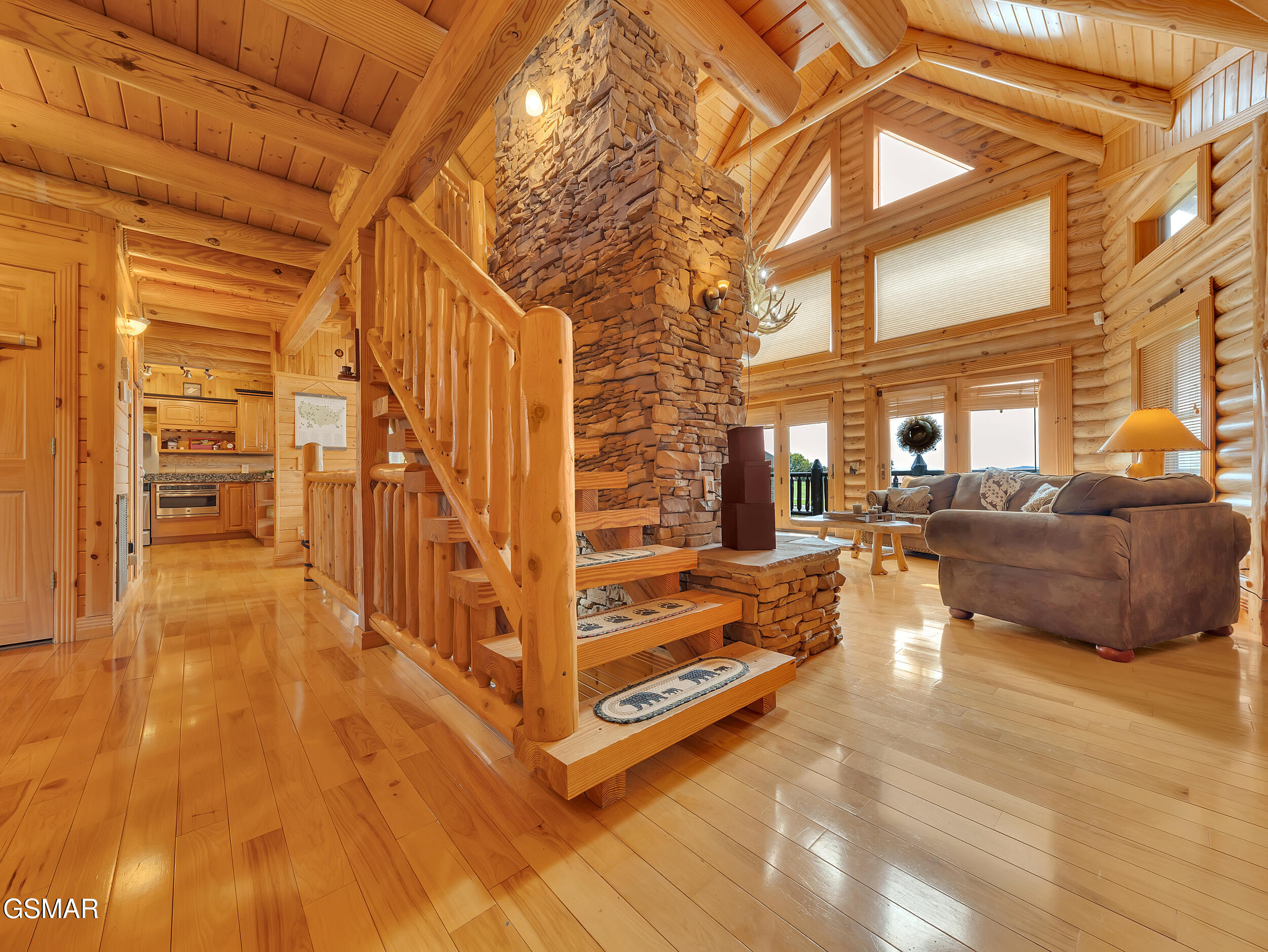 Dandridge, Tennessee, 37725, United States, 3 Bedrooms Bedrooms, ,4 BathroomsBathrooms,Residential,For Sale,1978849