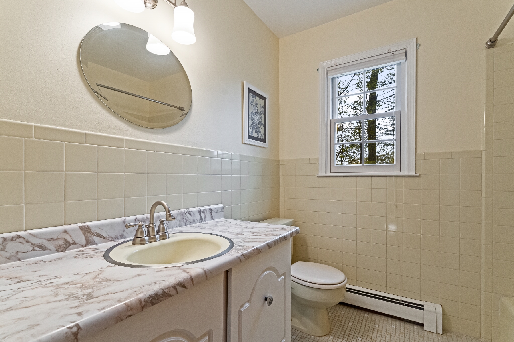  Traditional Center Hall Colonial Located on Lovely Cul-de-Sac - 物件實景