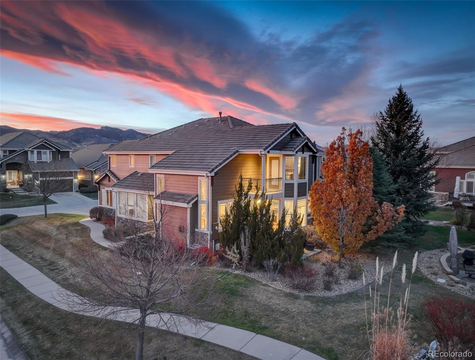 Arvada, Colorado, 80007, United States, 3 Bedrooms Bedrooms, ,3 BathroomsBathrooms,Residential,For Sale,1993132