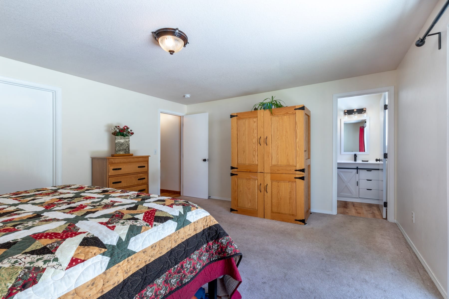  55219 Lazy River Drive Bend, OR 97707 - 物件實景