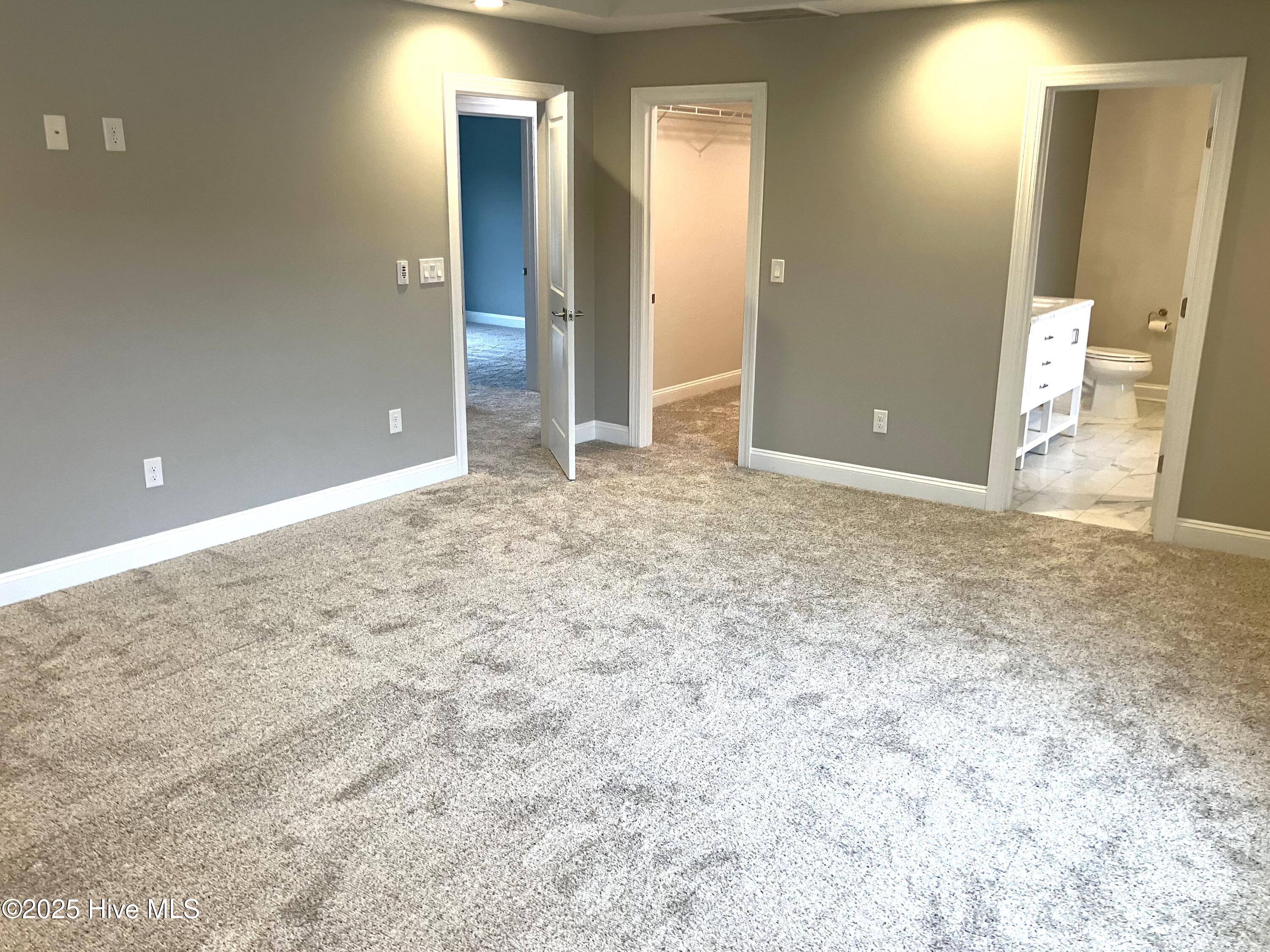 Jacksonville, North Carolina, 28546, United States, 5 Bedrooms Bedrooms, ,3 BathroomsBathrooms,Residential,For Sale,1983326