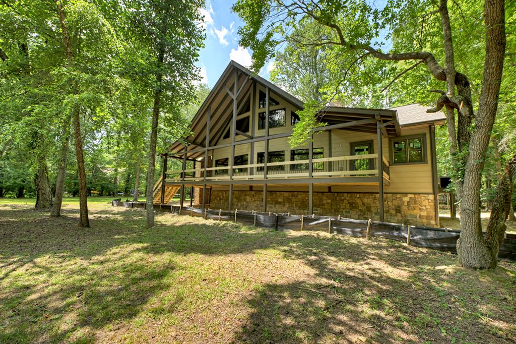 Mineral Bluff, Georgia, 30559, United States, 4 Bedrooms Bedrooms, ,5 BathroomsBathrooms,Residential,For Sale,1858917