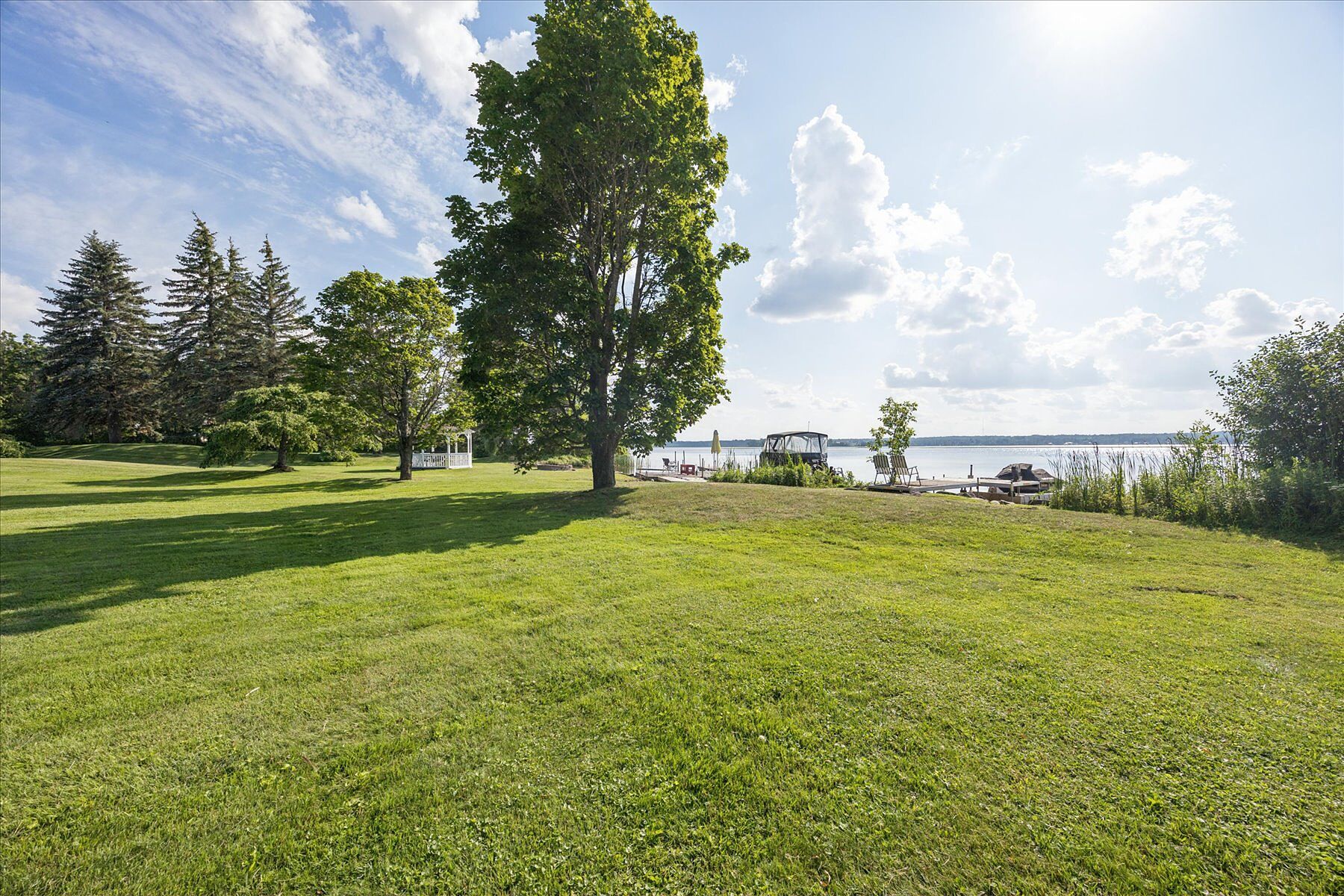  Pigeon Lake Estate-Kawarthas - 物件實景