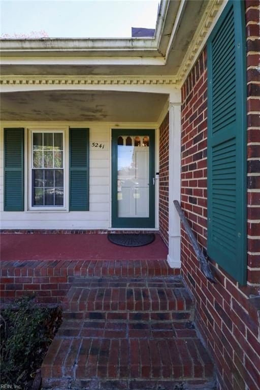 Virginia Beach, Virginia, 23464, United States, 5 Bedrooms Bedrooms, ,3 BathroomsBathrooms,Residential,For Sale,1996742