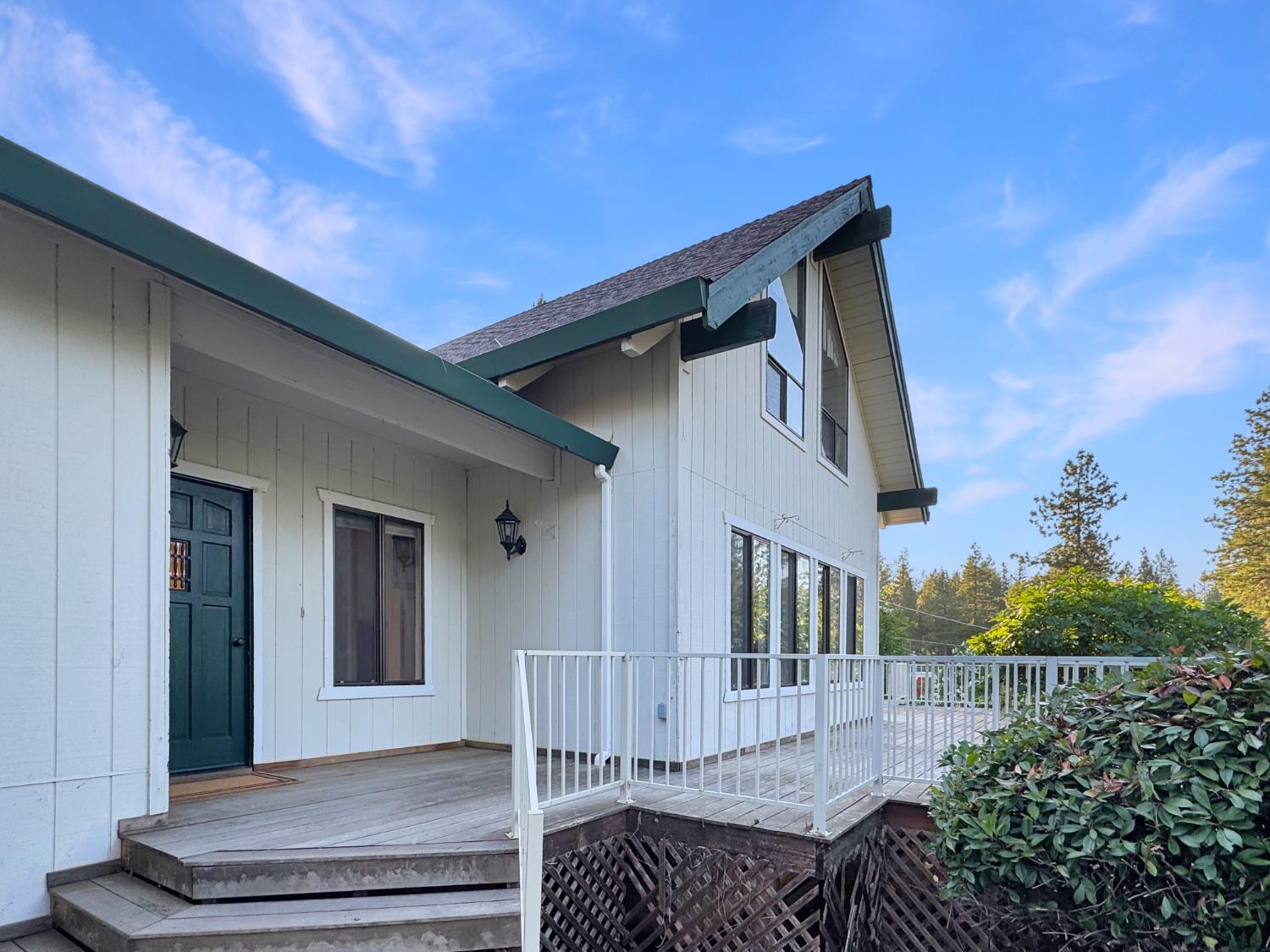 Grass Valley, California, 95949, United States, 2 Bedrooms Bedrooms, ,2 BathroomsBathrooms,Residential,For Sale,1879253