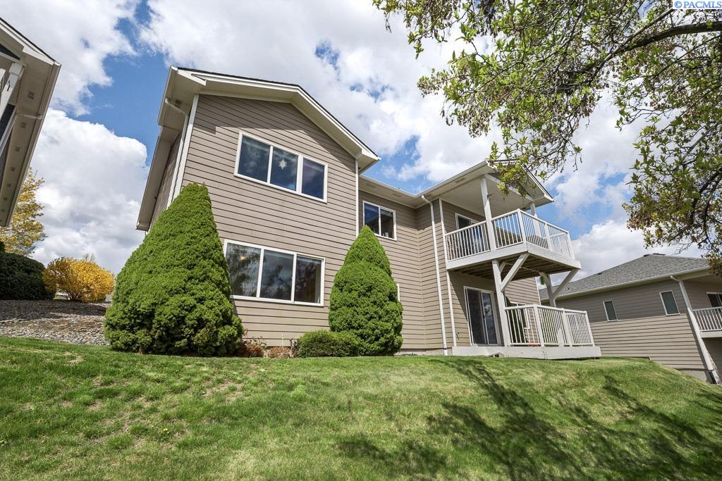 Pullman, Washington, 99163, United States, 4 Bedrooms Bedrooms, ,1 BathroomBathrooms,Residential,For Sale,1784694