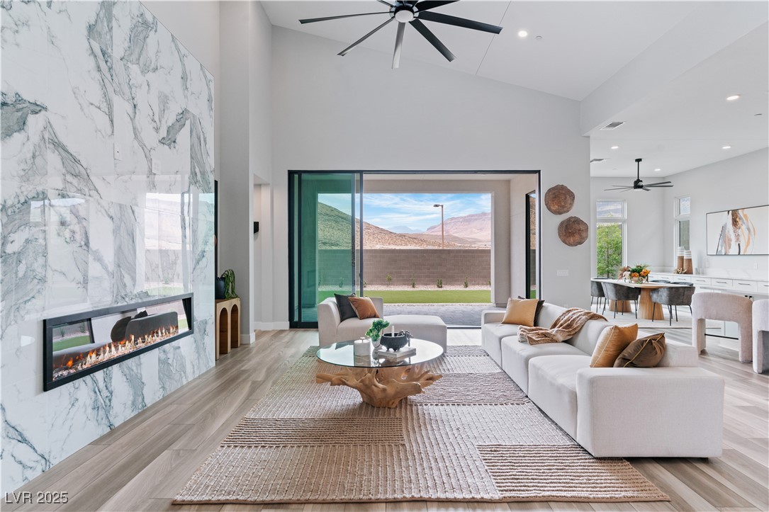 Las Vegas, Nevada, 89135, United States, 3 Bedrooms Bedrooms, ,3 BathroomsBathrooms,Residential,For Sale,1941761